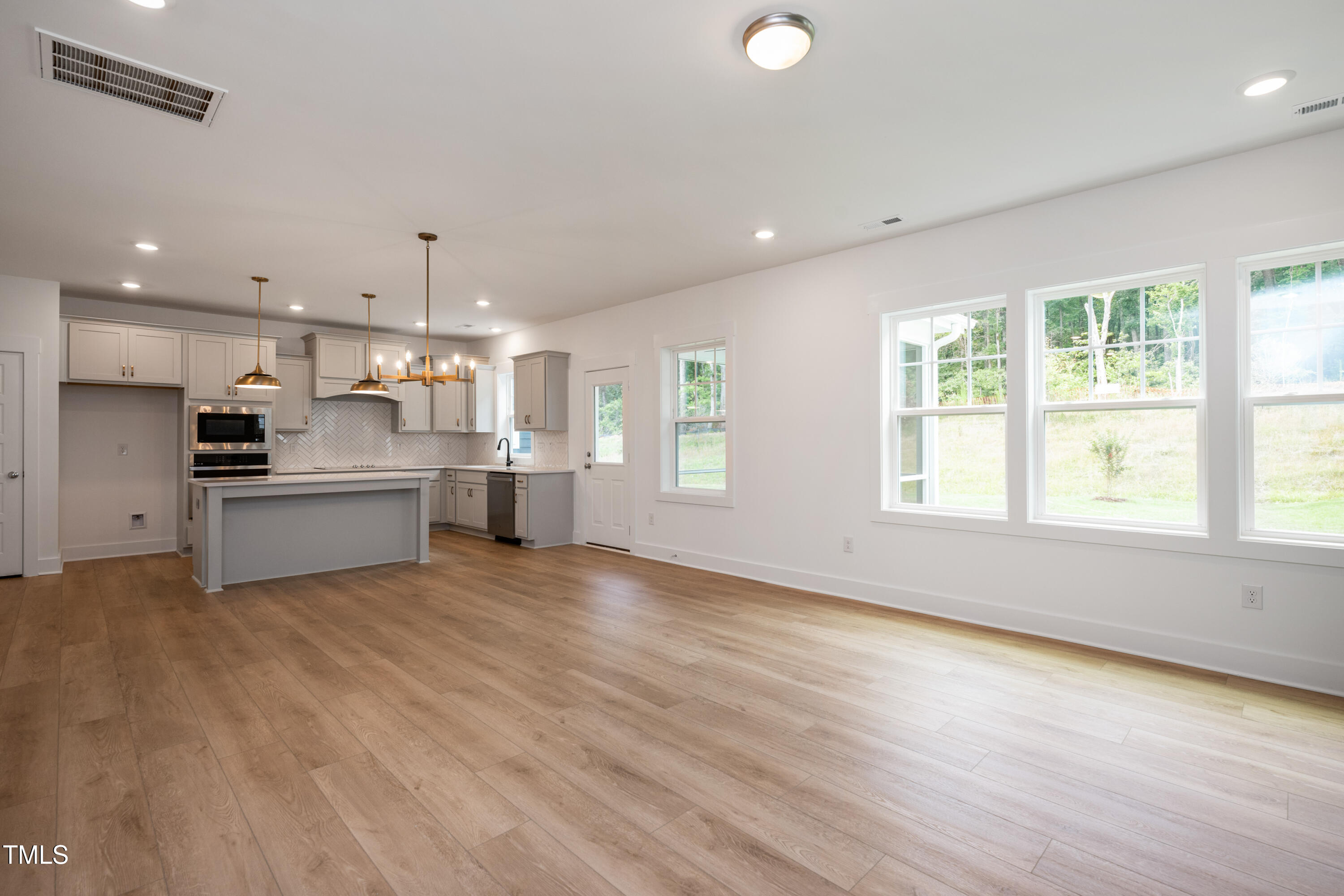 280 Beacon Drive