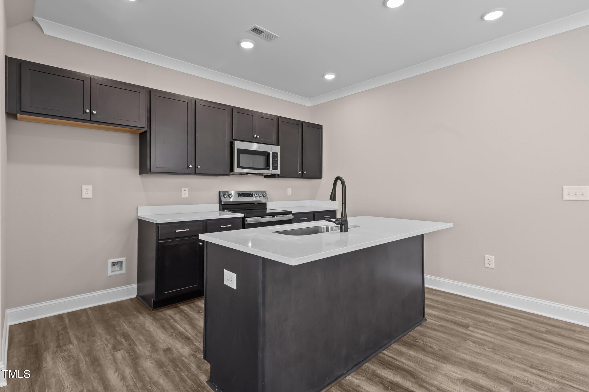 129 Pearl Street 6