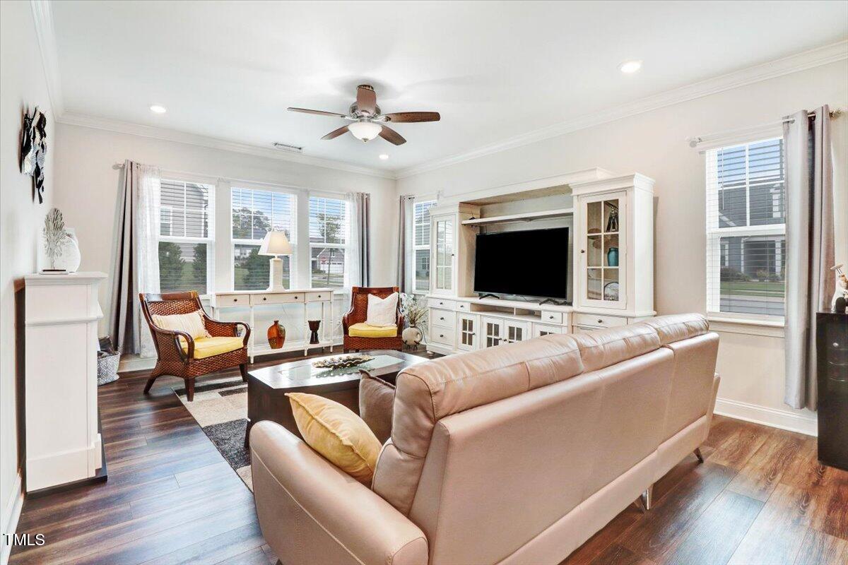 100 Ivory Lane