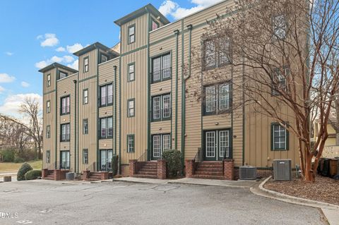 316 Sues Blues Aly Greensboro NC 27406