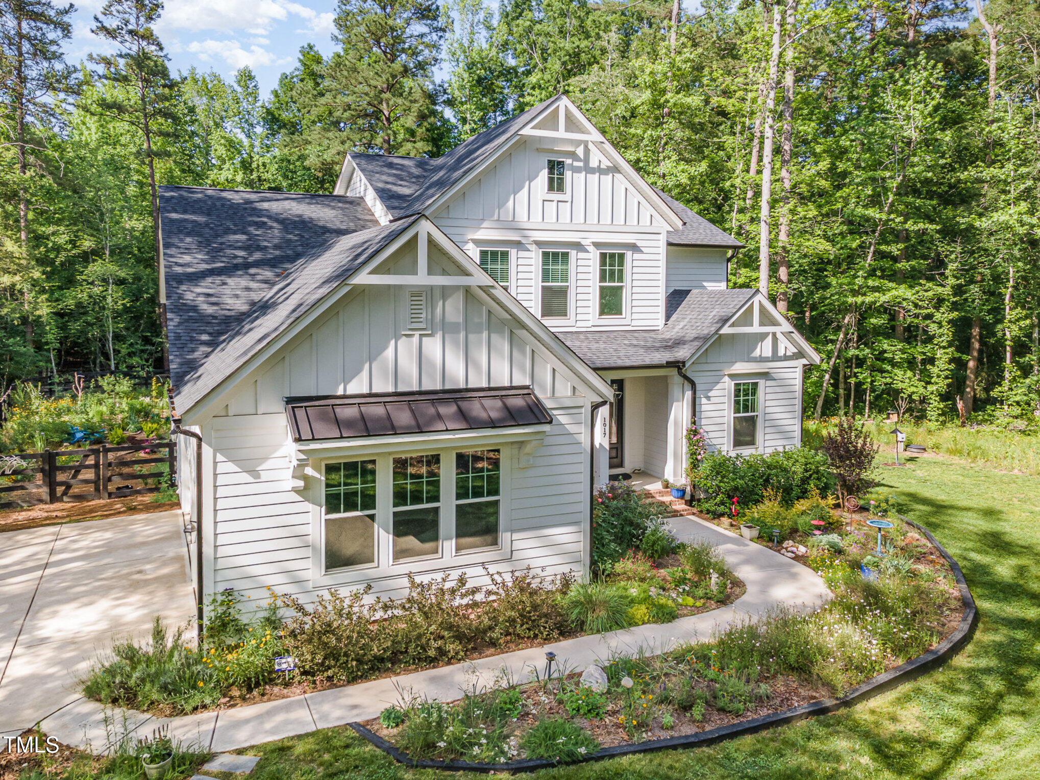 1017 Fortune Lane