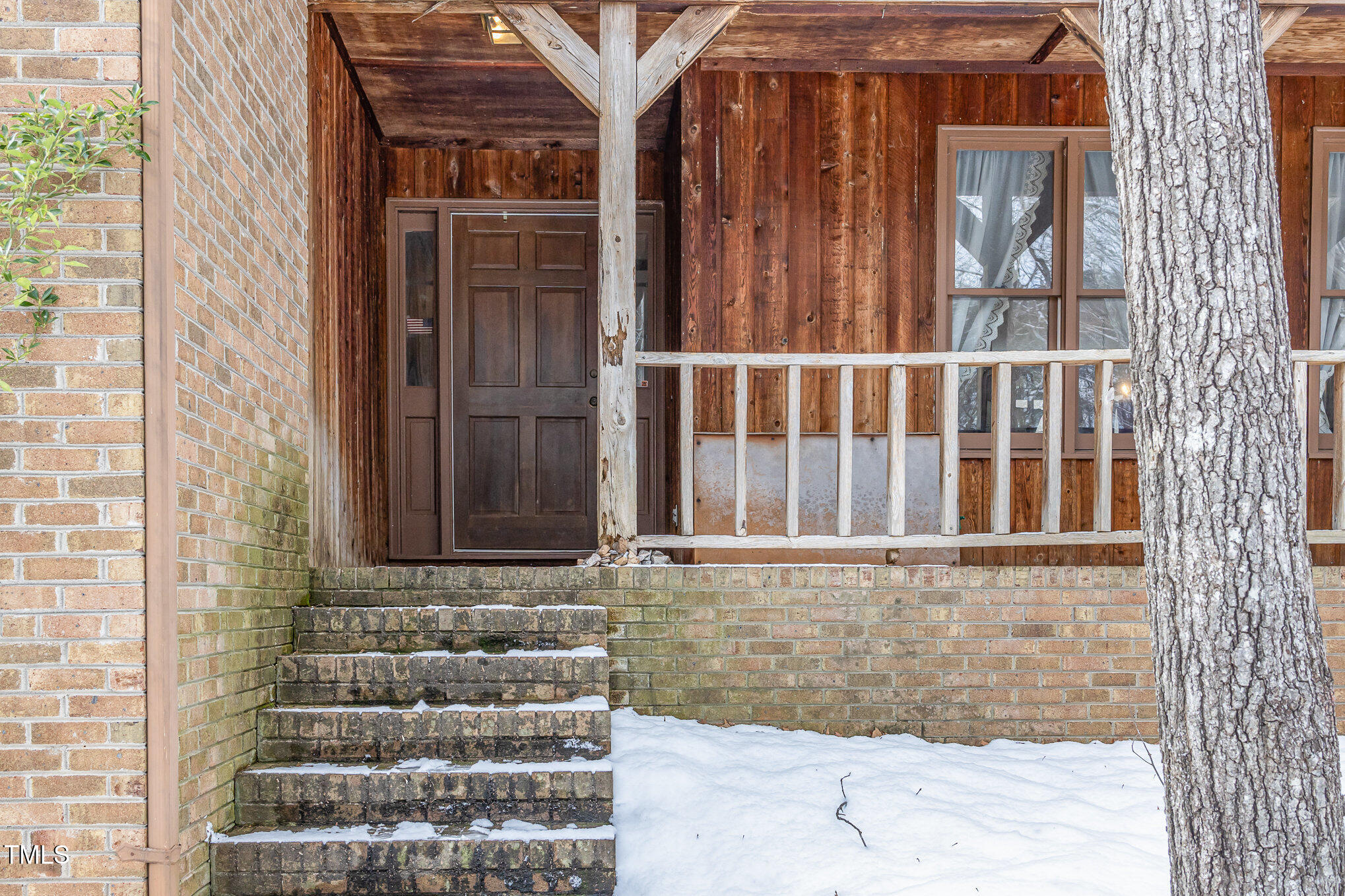 3412 Hackney Court