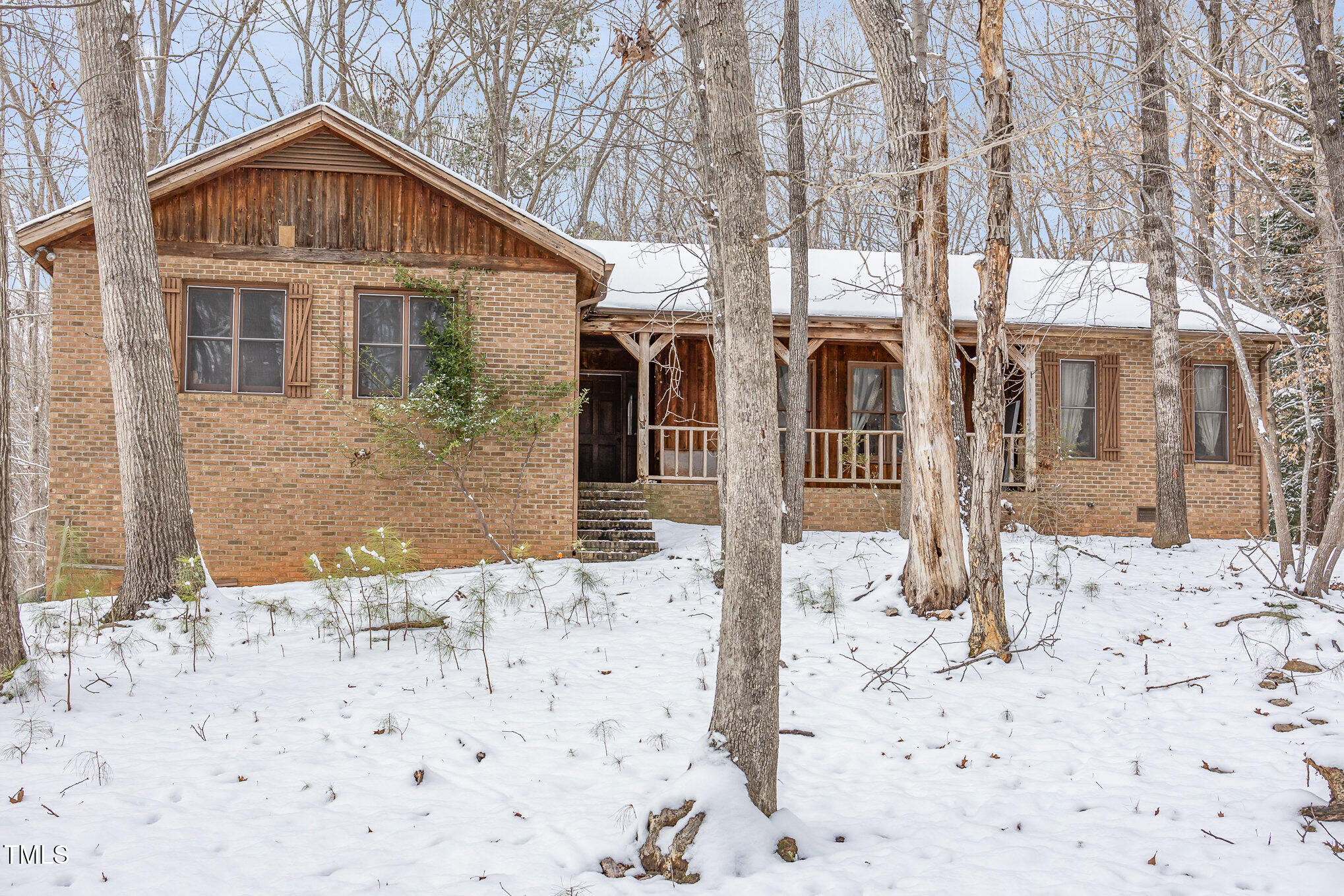 3412 Hackney Court