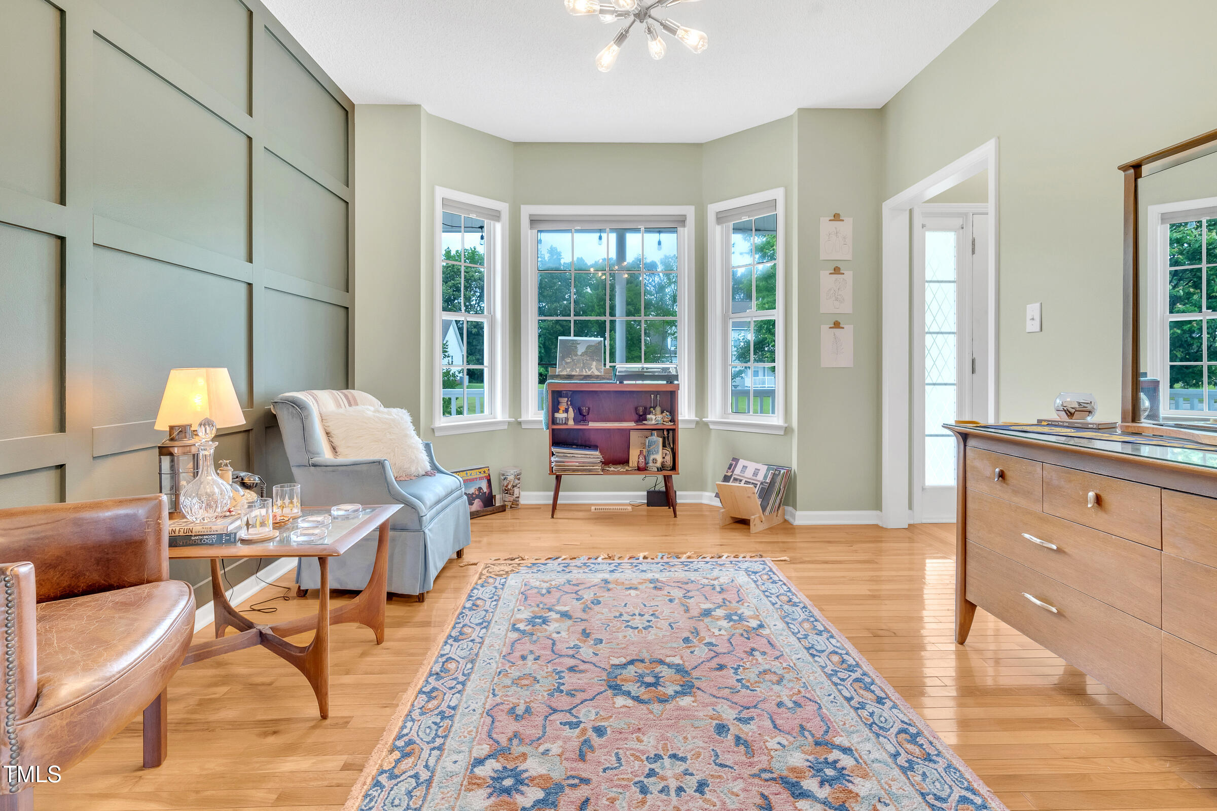 31 Bucking Saddle Way