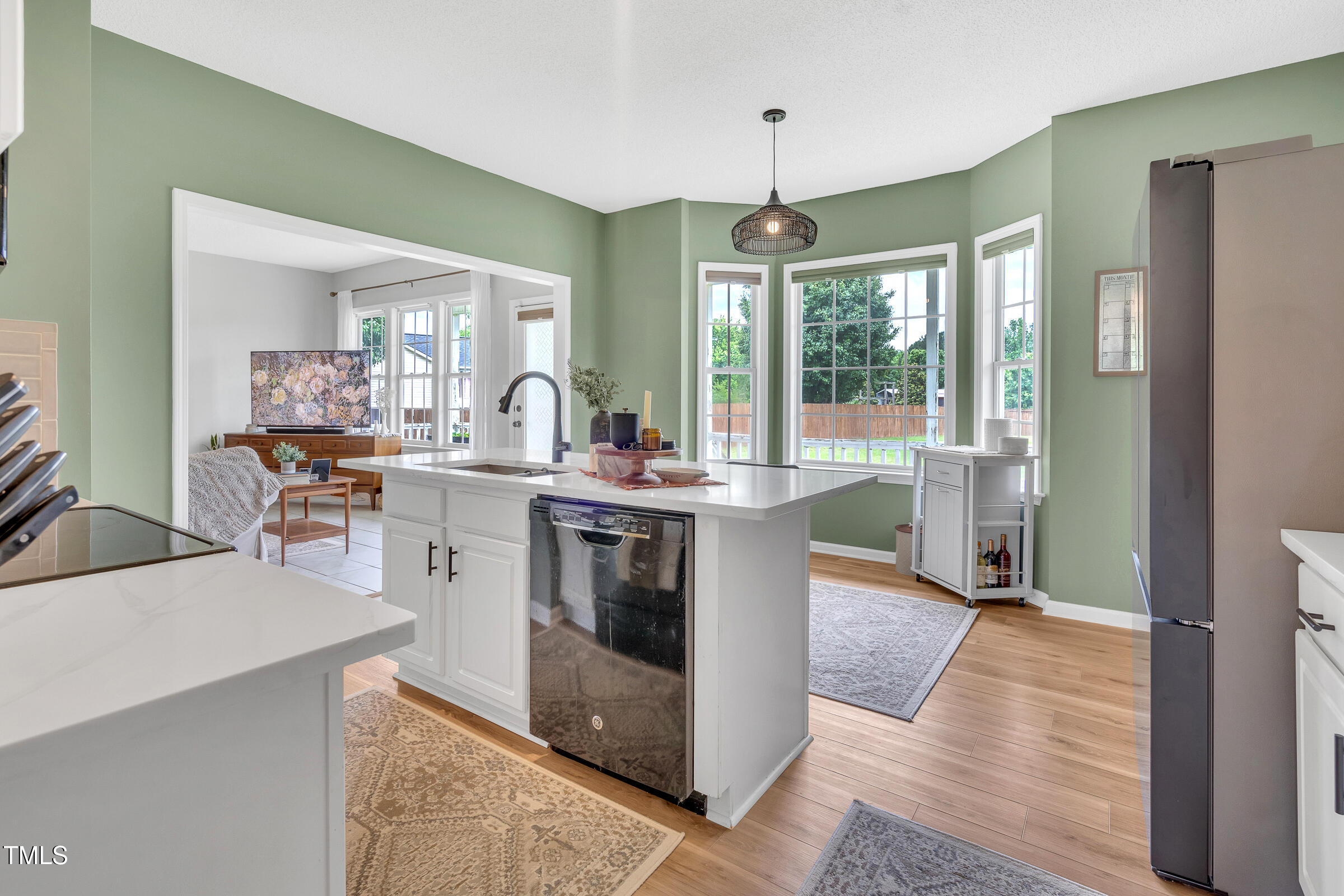 31 Bucking Saddle Way