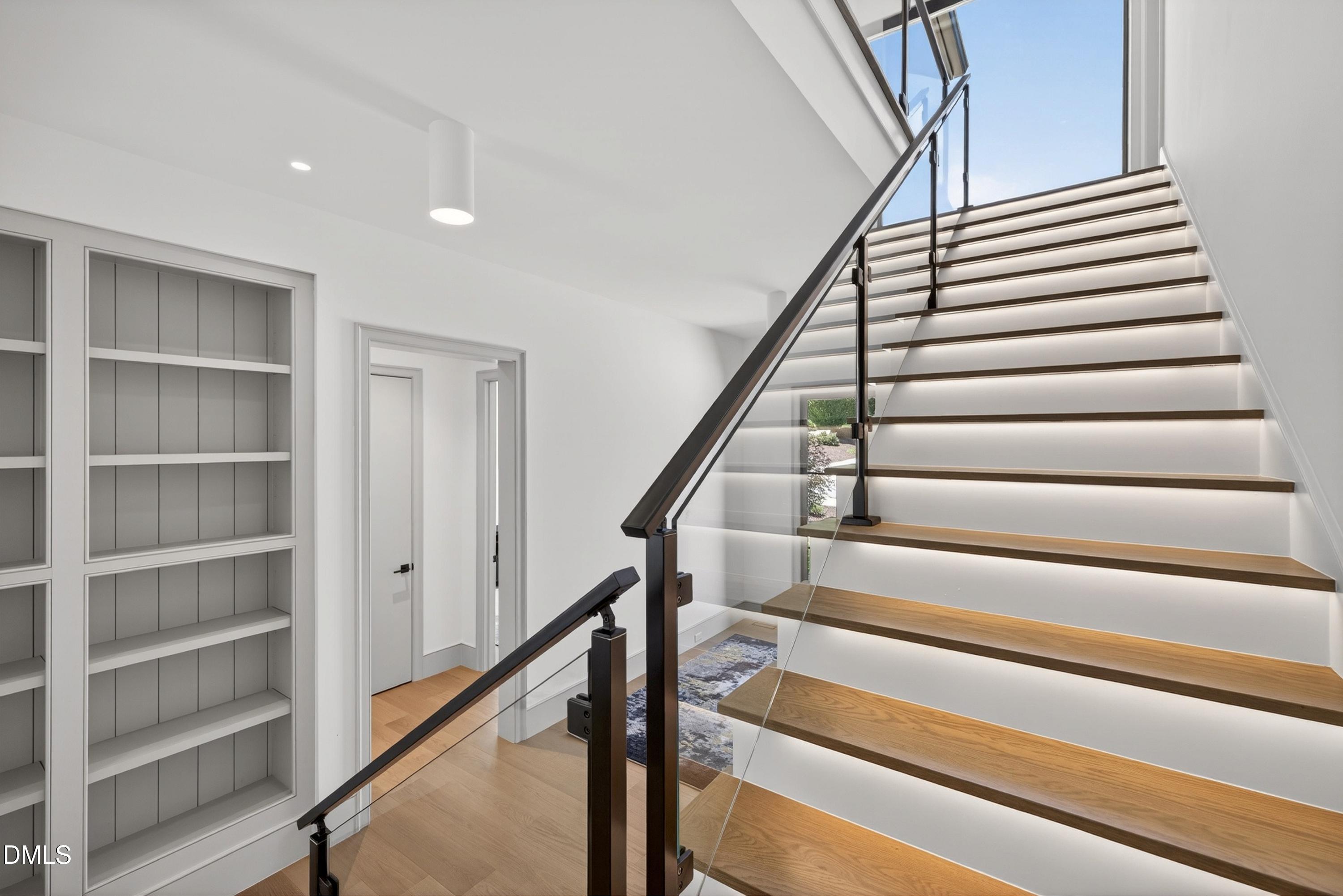 838 Woodburn Road