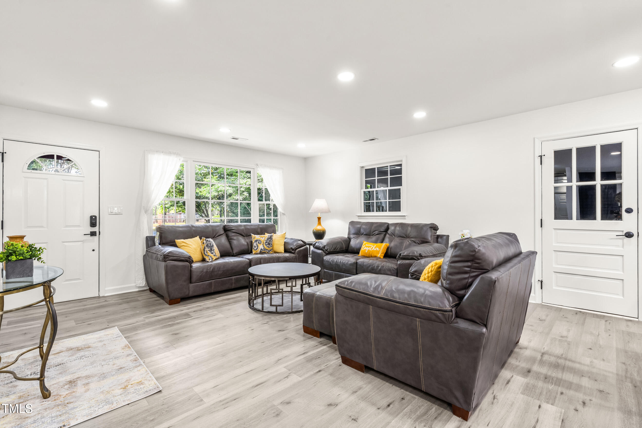 104 Woodcrest Drive