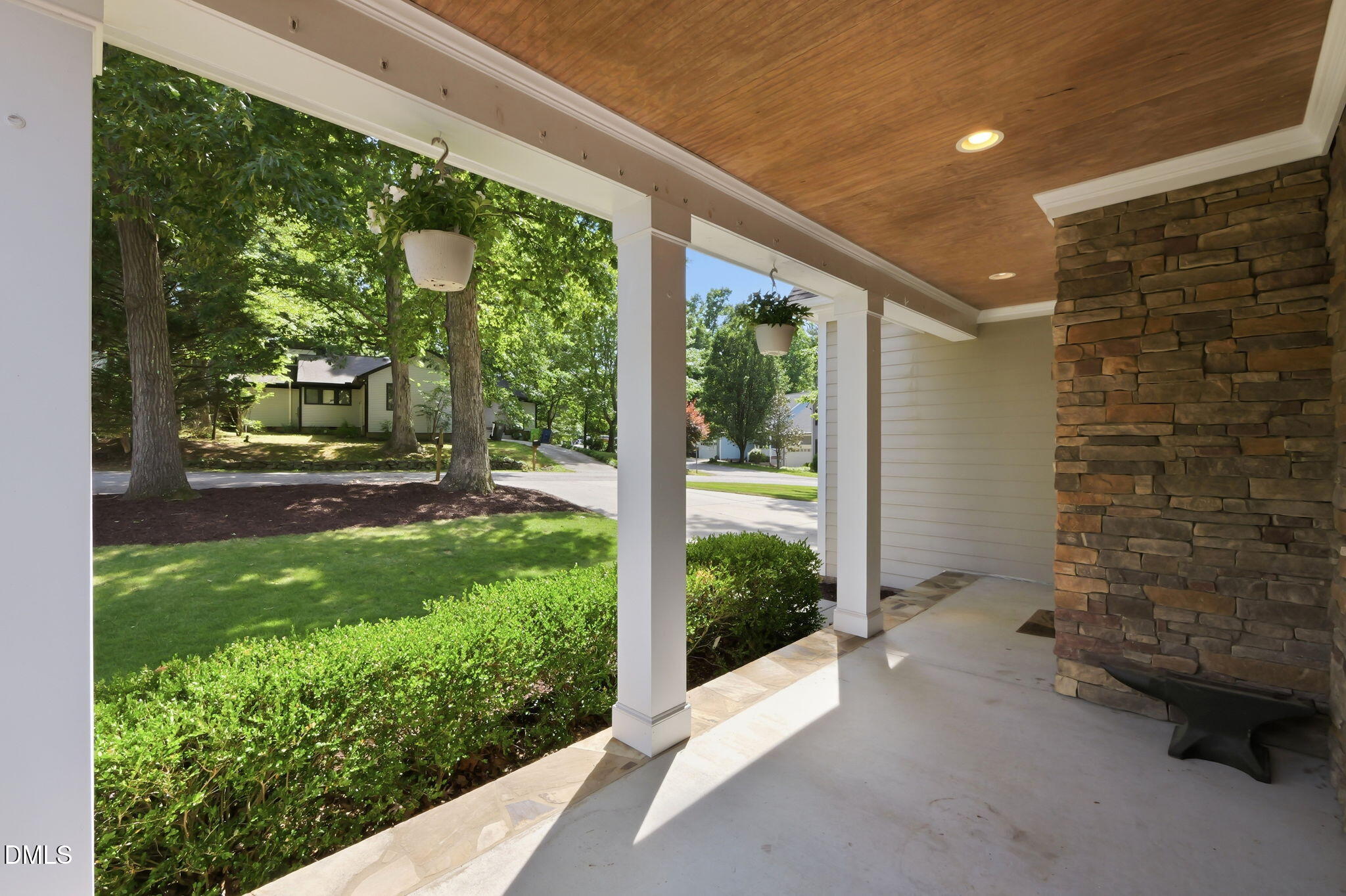 9512 Waterwood Court