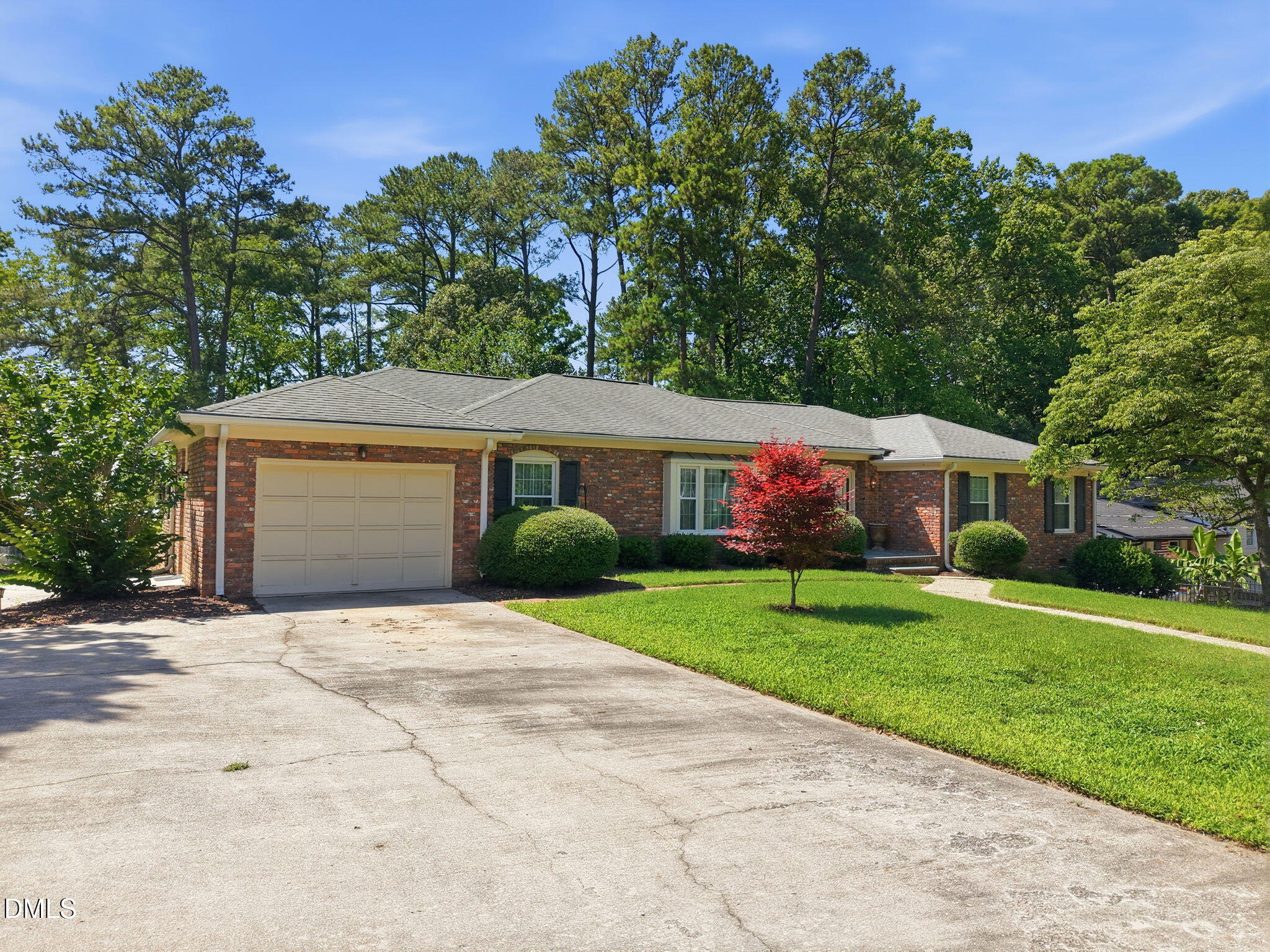 5001 Quail Hollow Drive