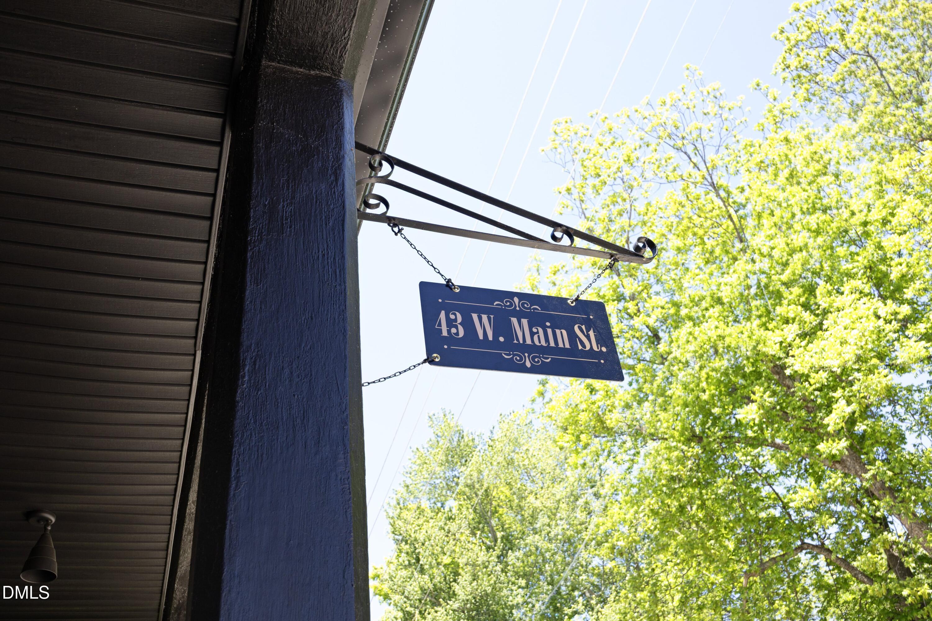 43 W Main Street W