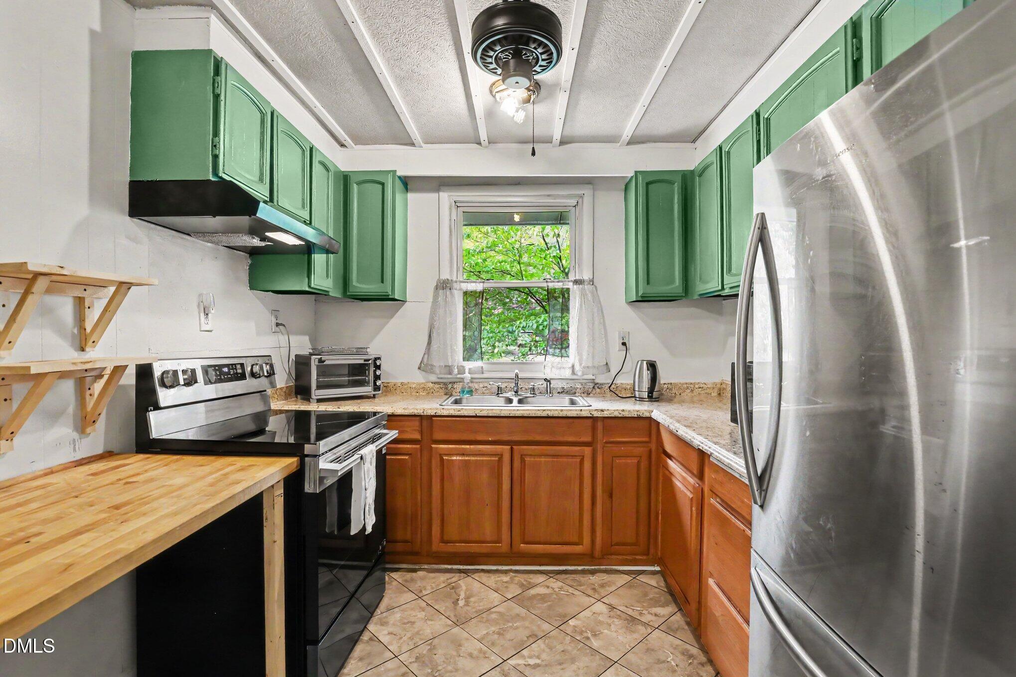 7201 Bentley Circle