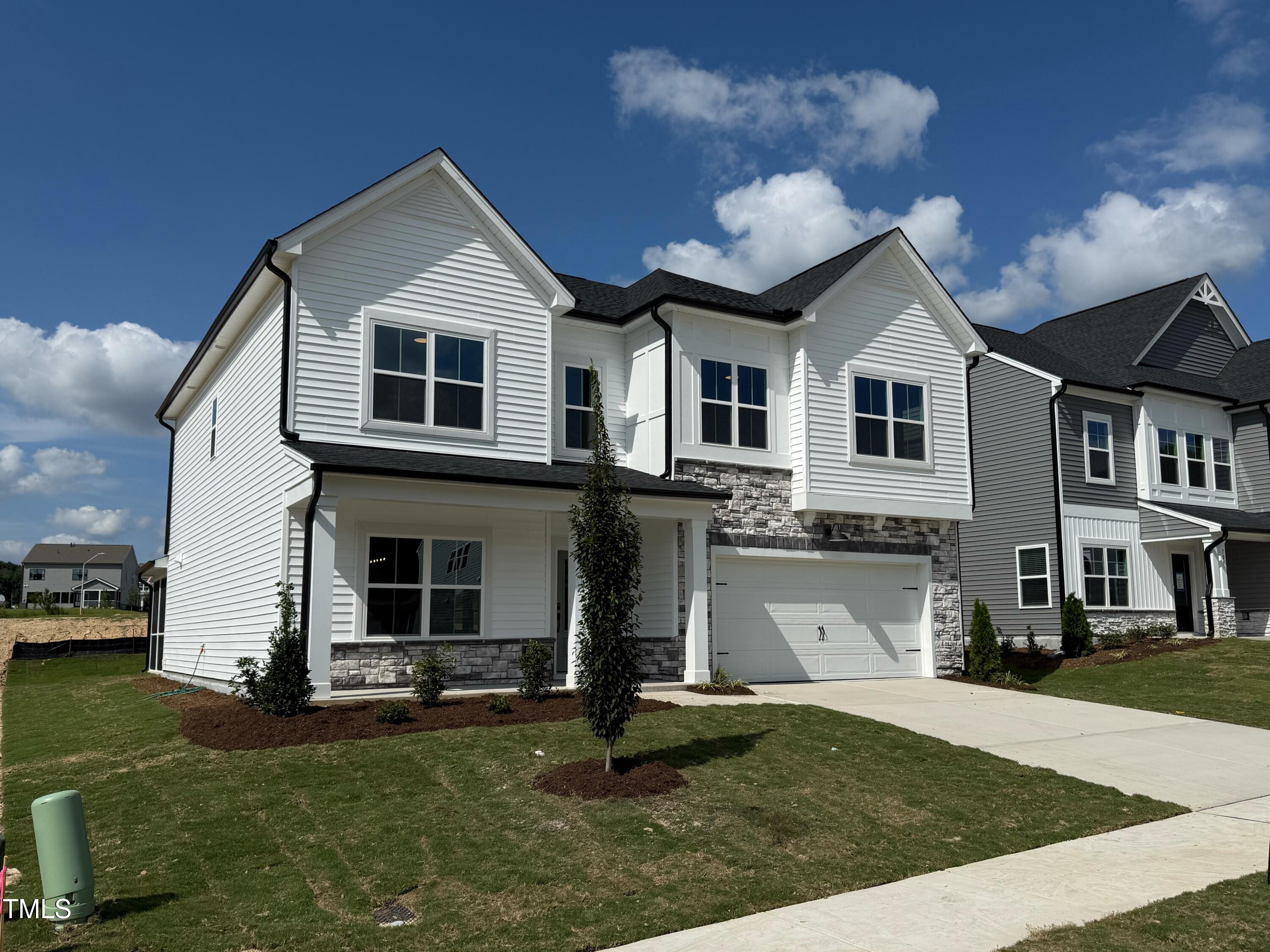 705 Compeer Way 31