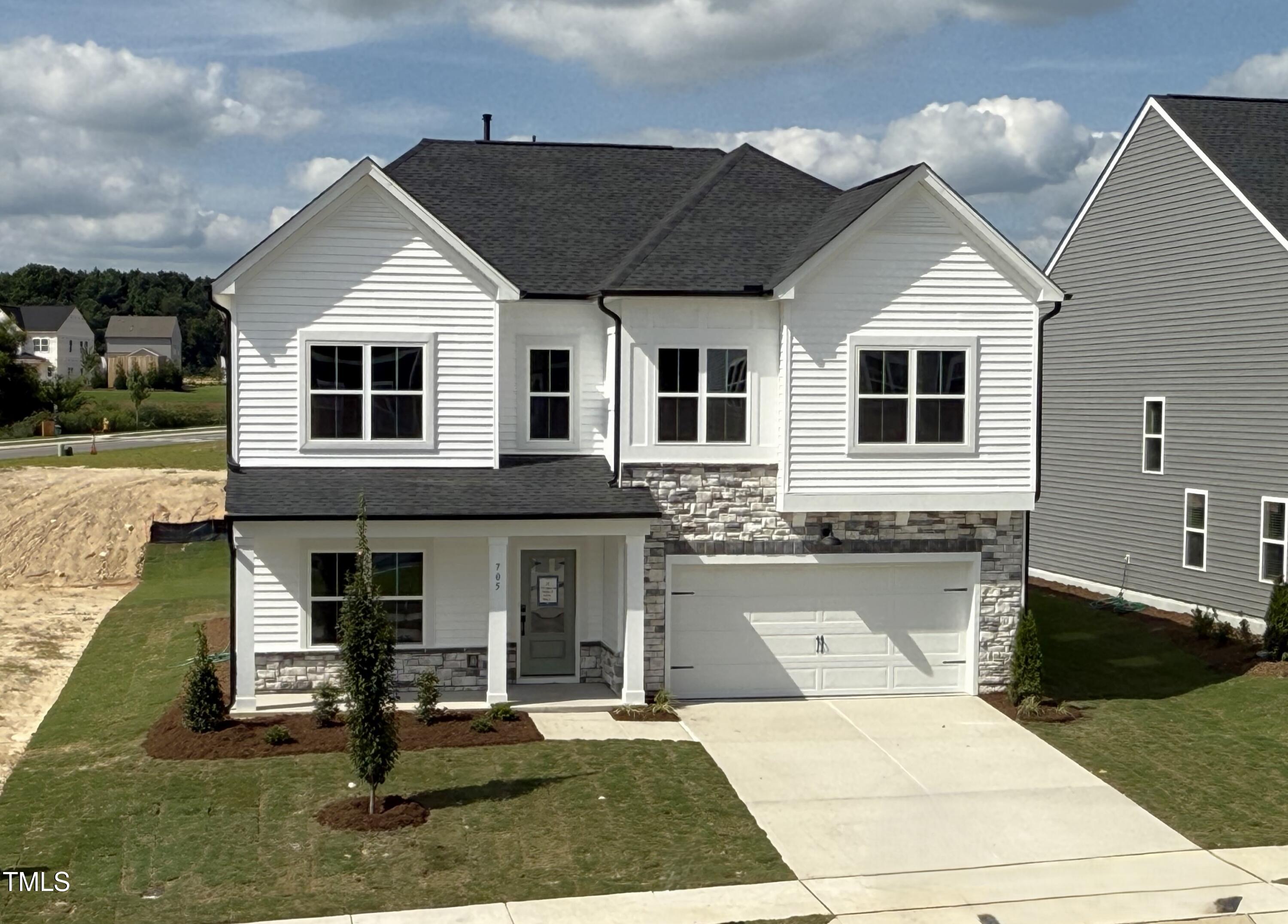 705 Compeer Way 31