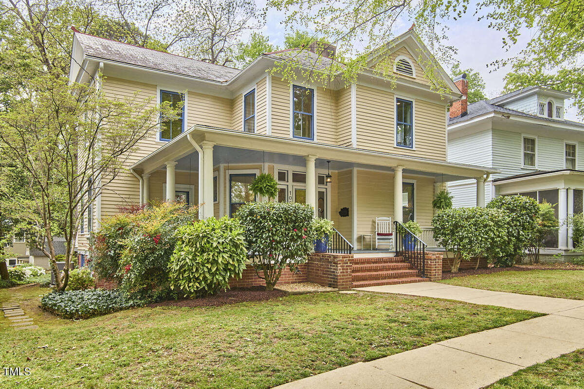 1005 W Lenoir Street