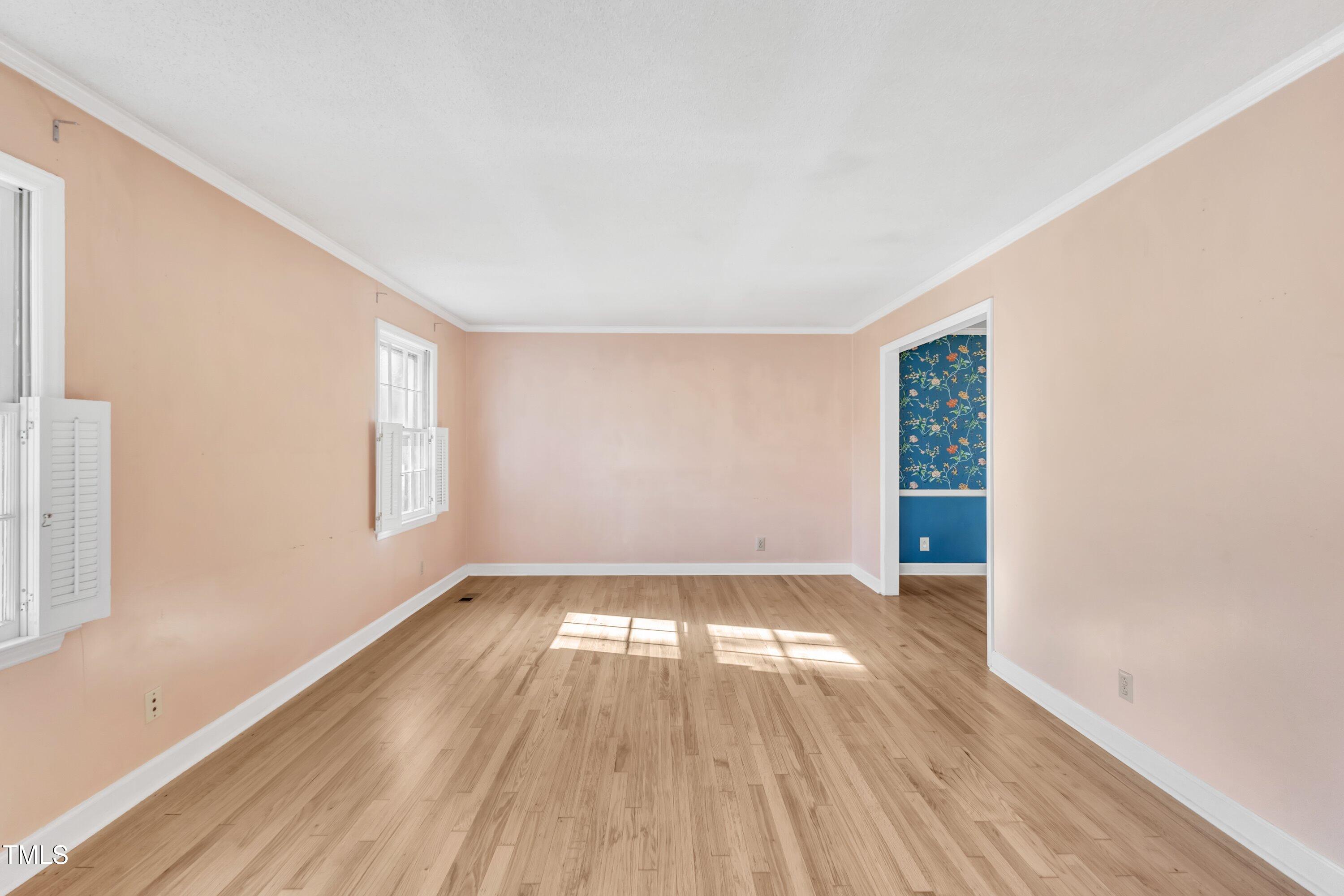 503 Marshall Way