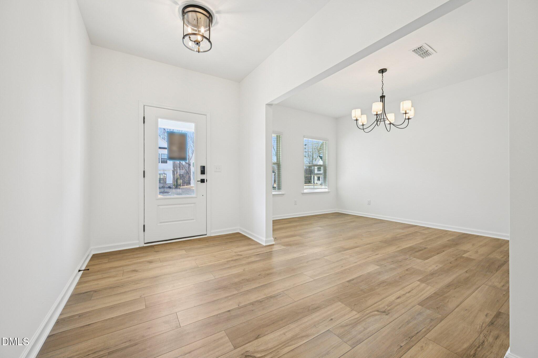 556 Contempo Drive 22