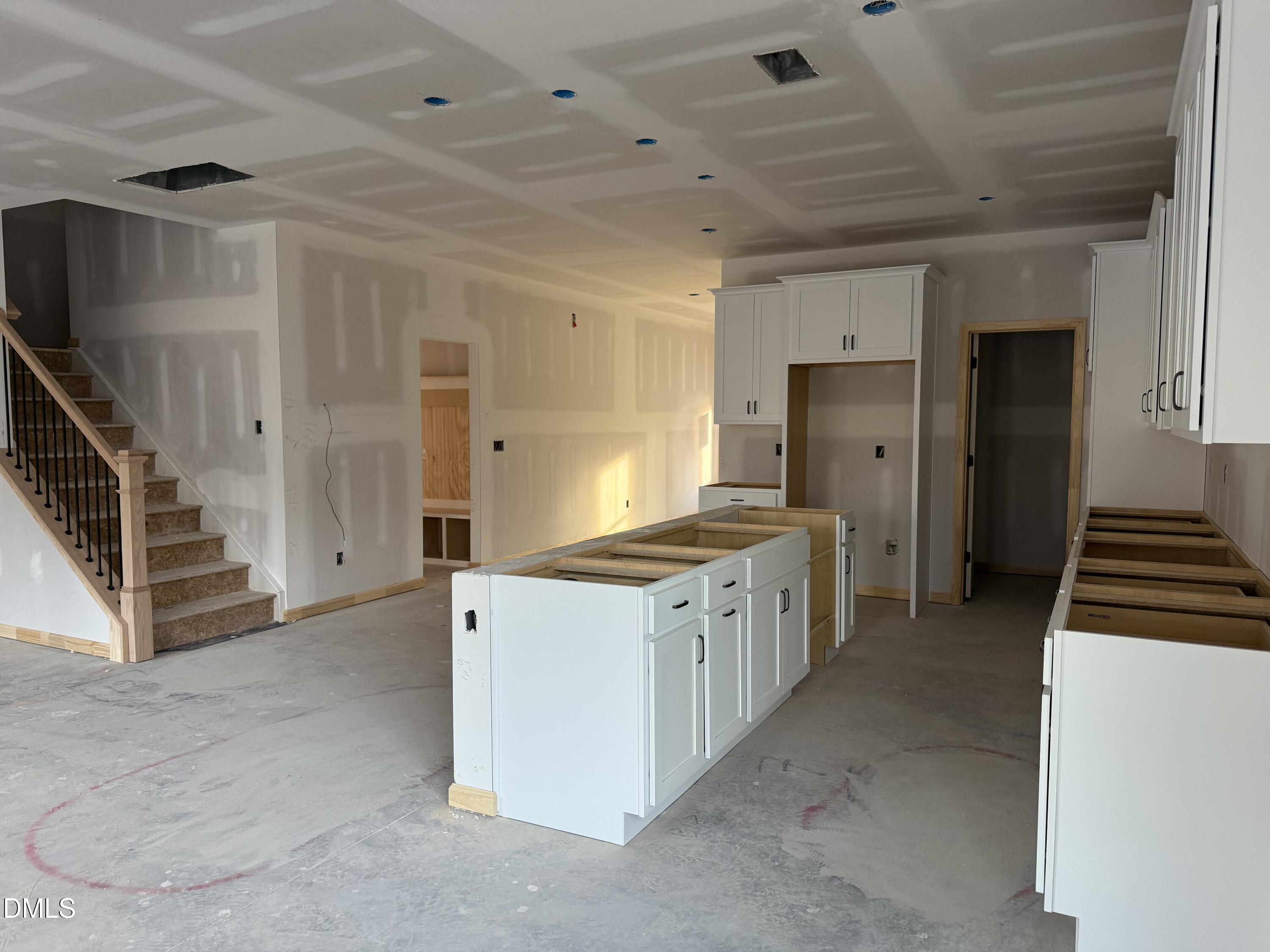 556 Contempo Drive 22