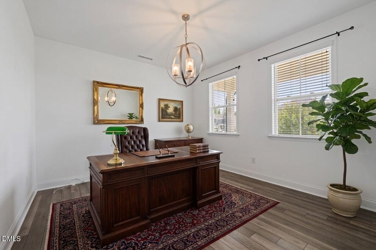 104 Hoyne Way