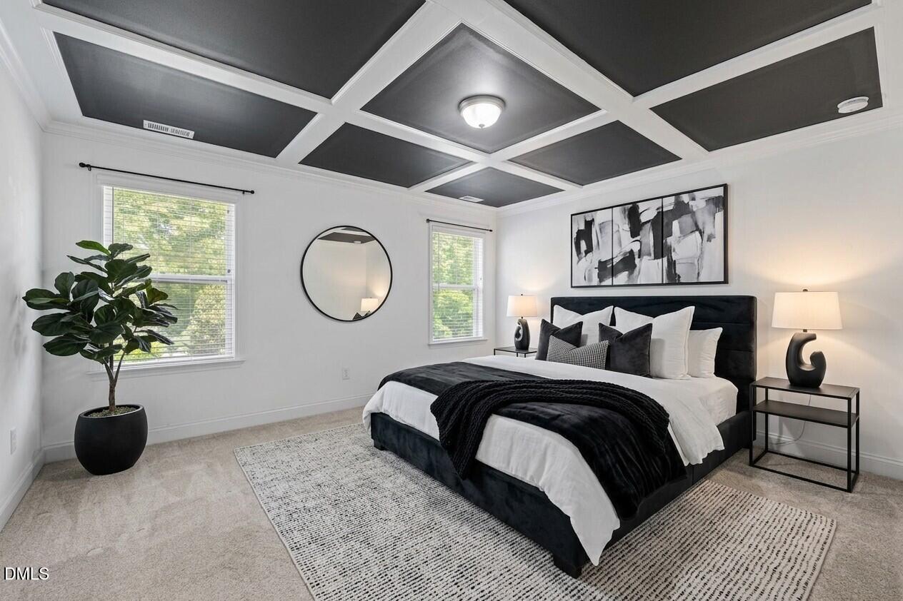 104 Hoyne Way