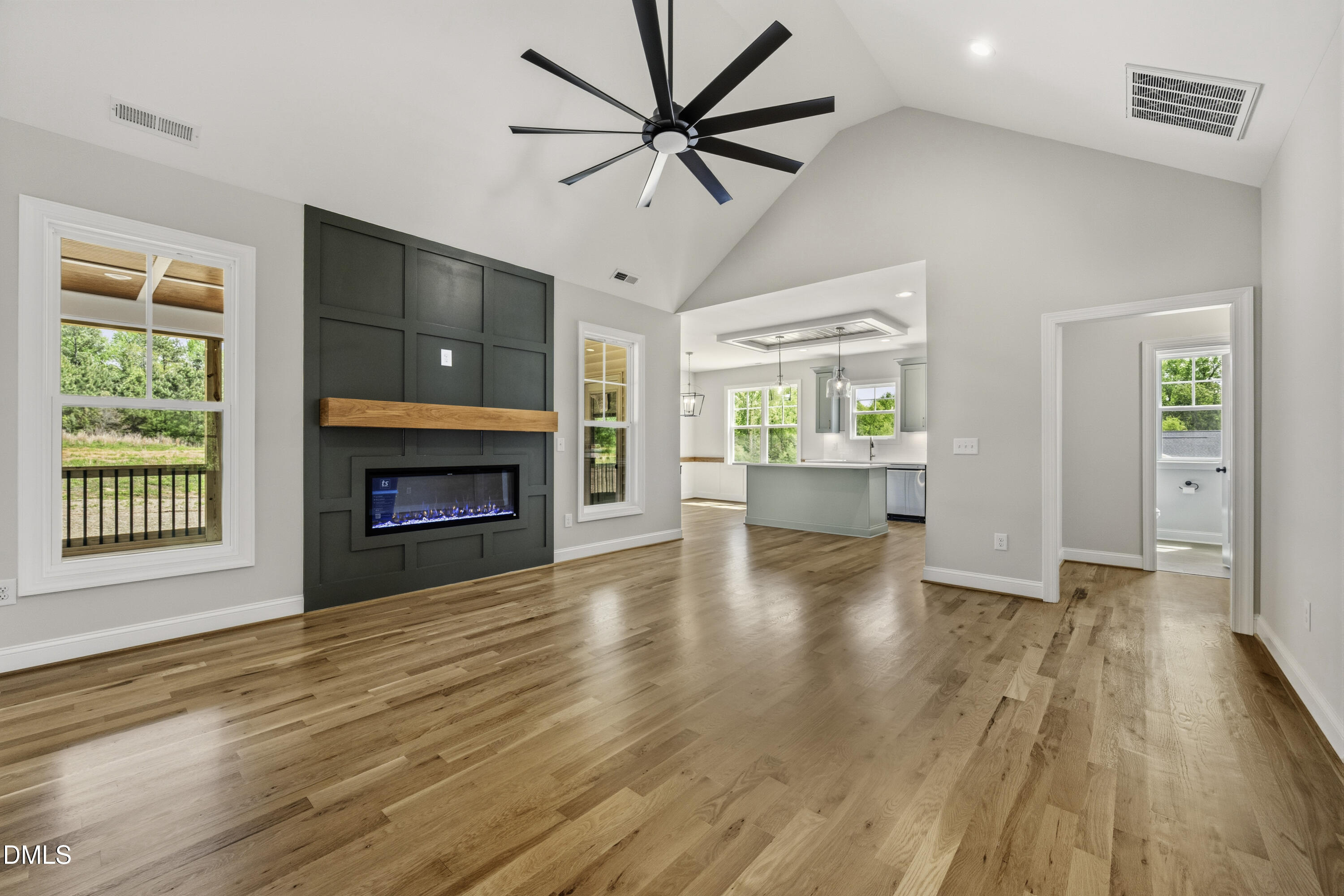 2321 Peachtree Hills Road