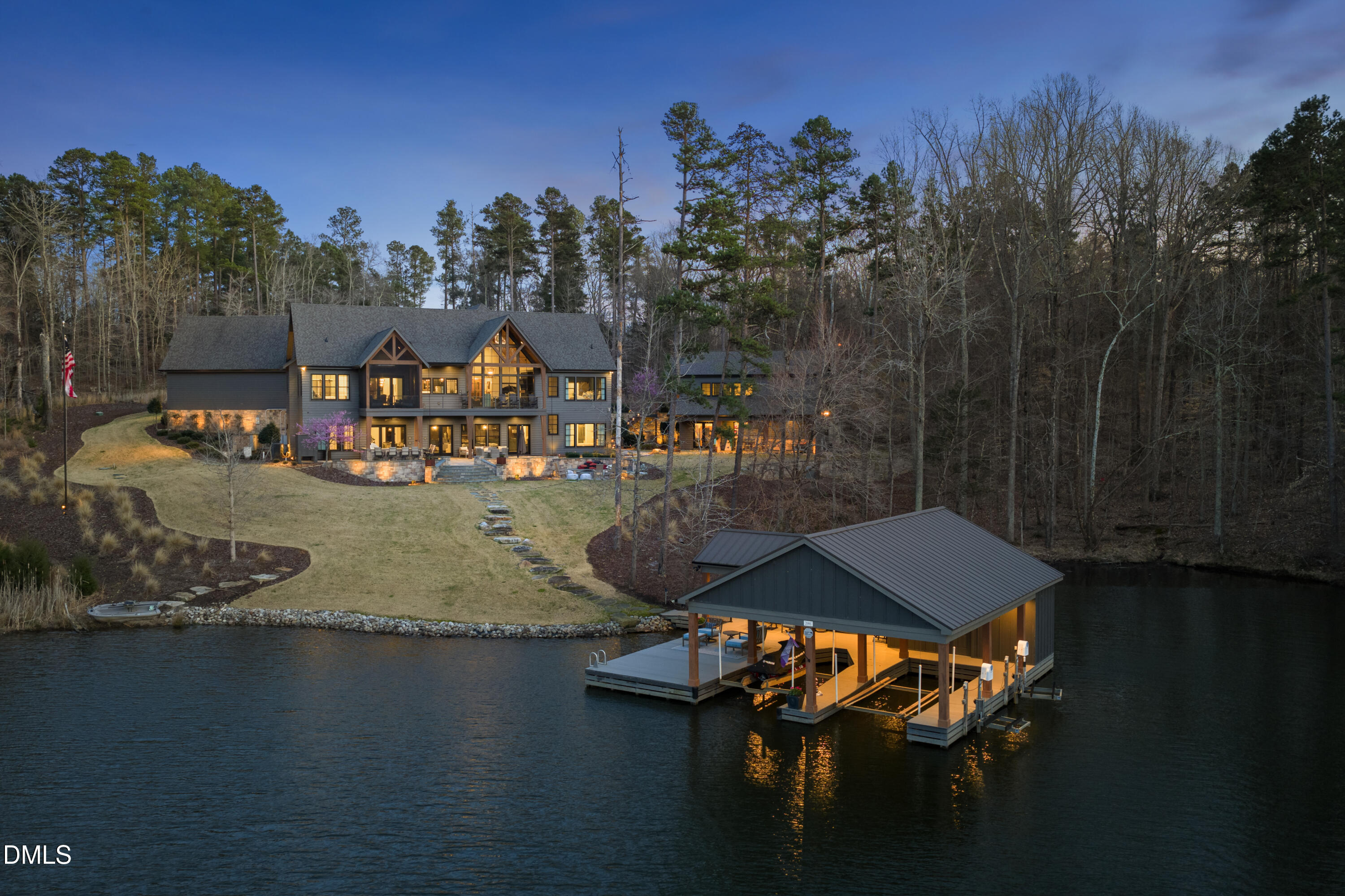 935 Estate Road