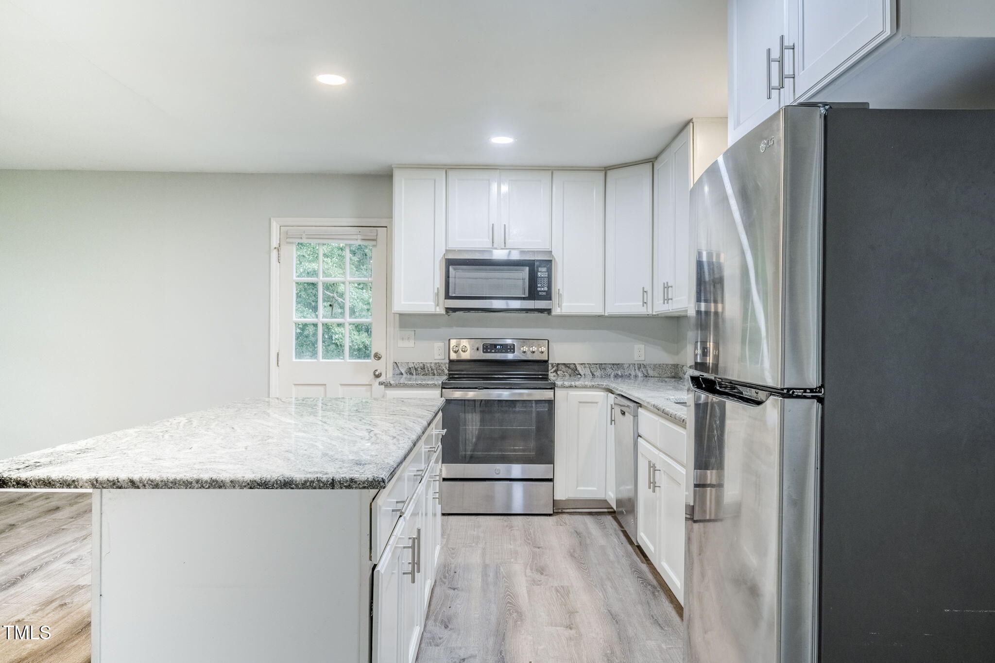 102 N Bend Drive