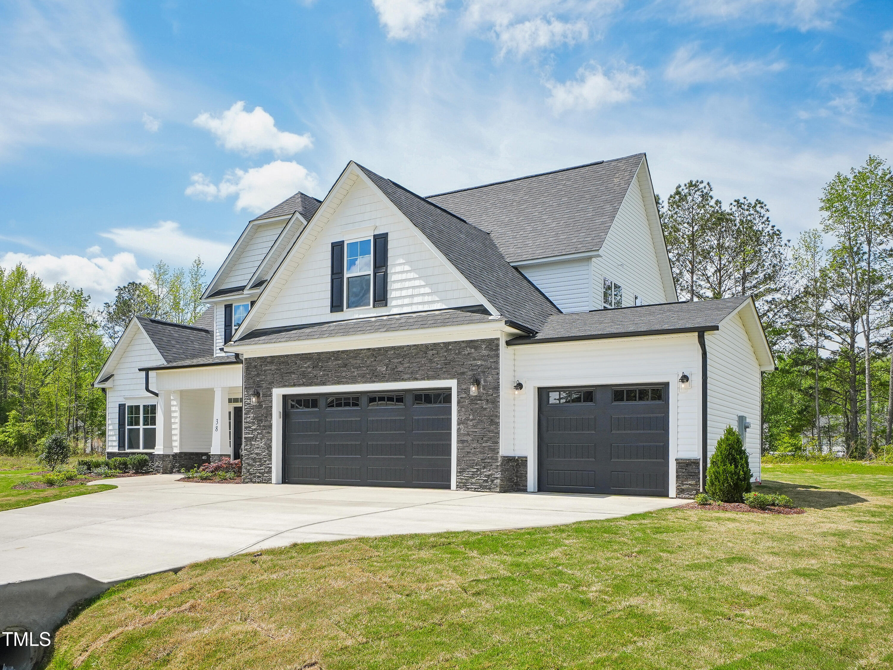 38 Hewitt Woods Drive
