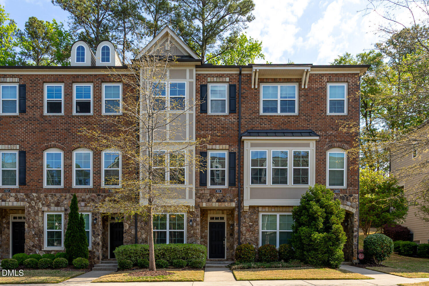 821 Bankston Woods Way