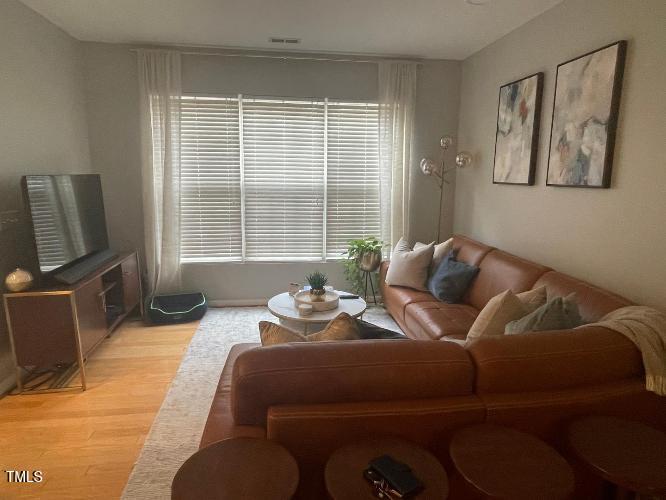 542 Writers Way