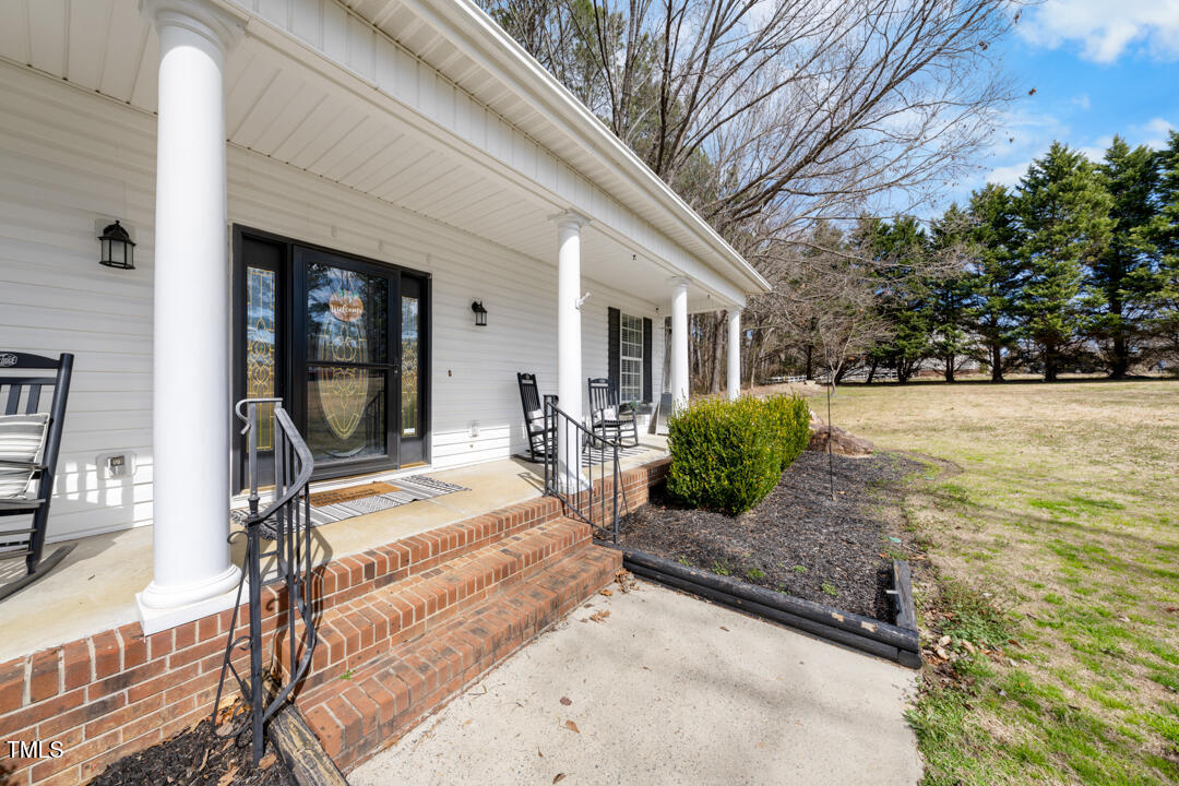 208 Hunting Lodge Road