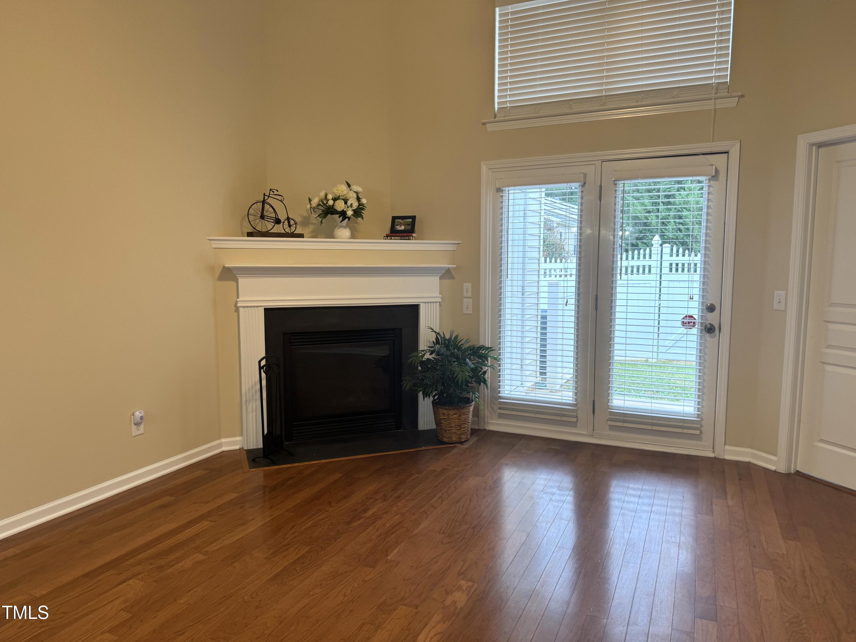 2513 Asher View Court