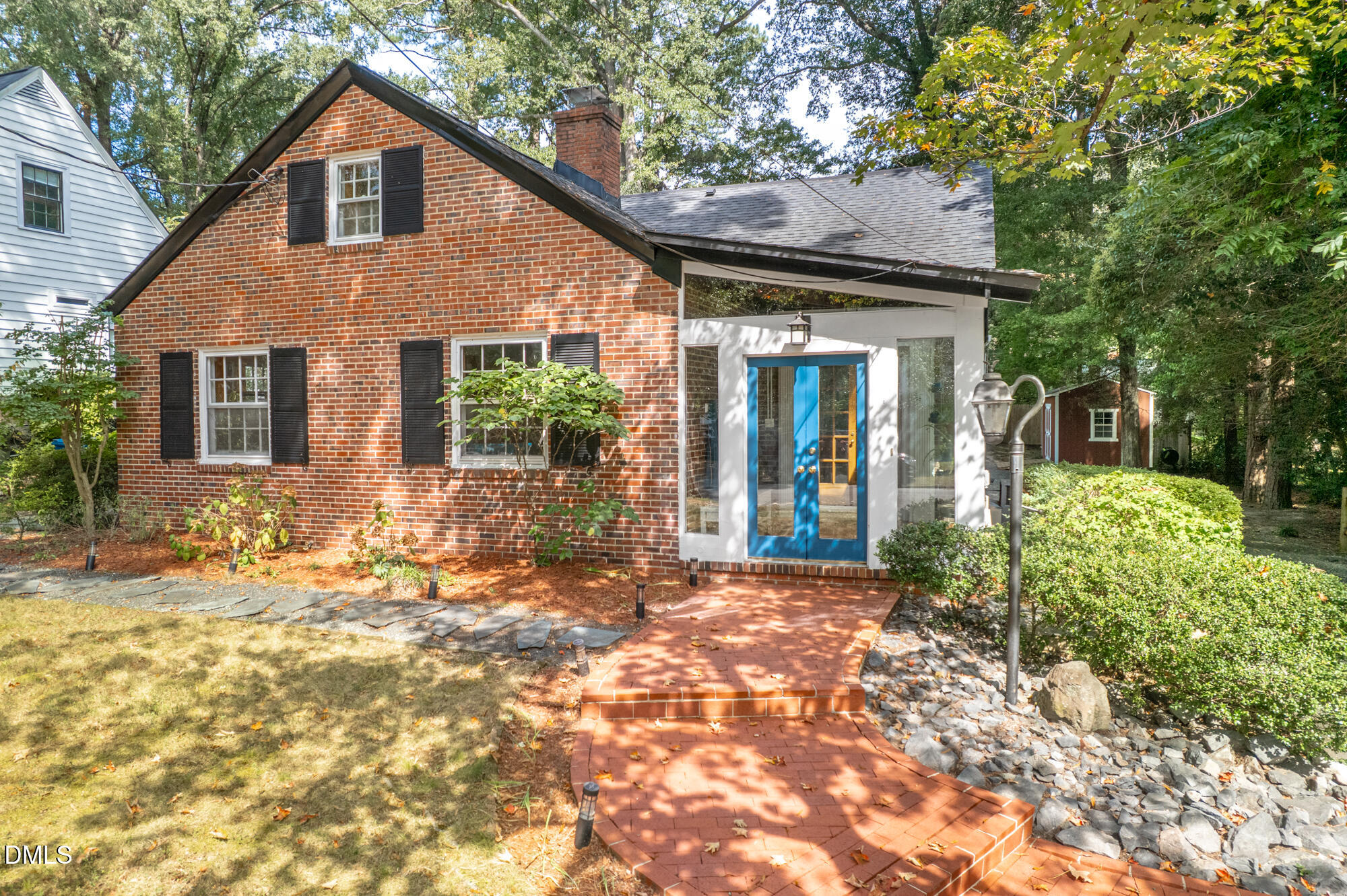 2116 Pershing Street