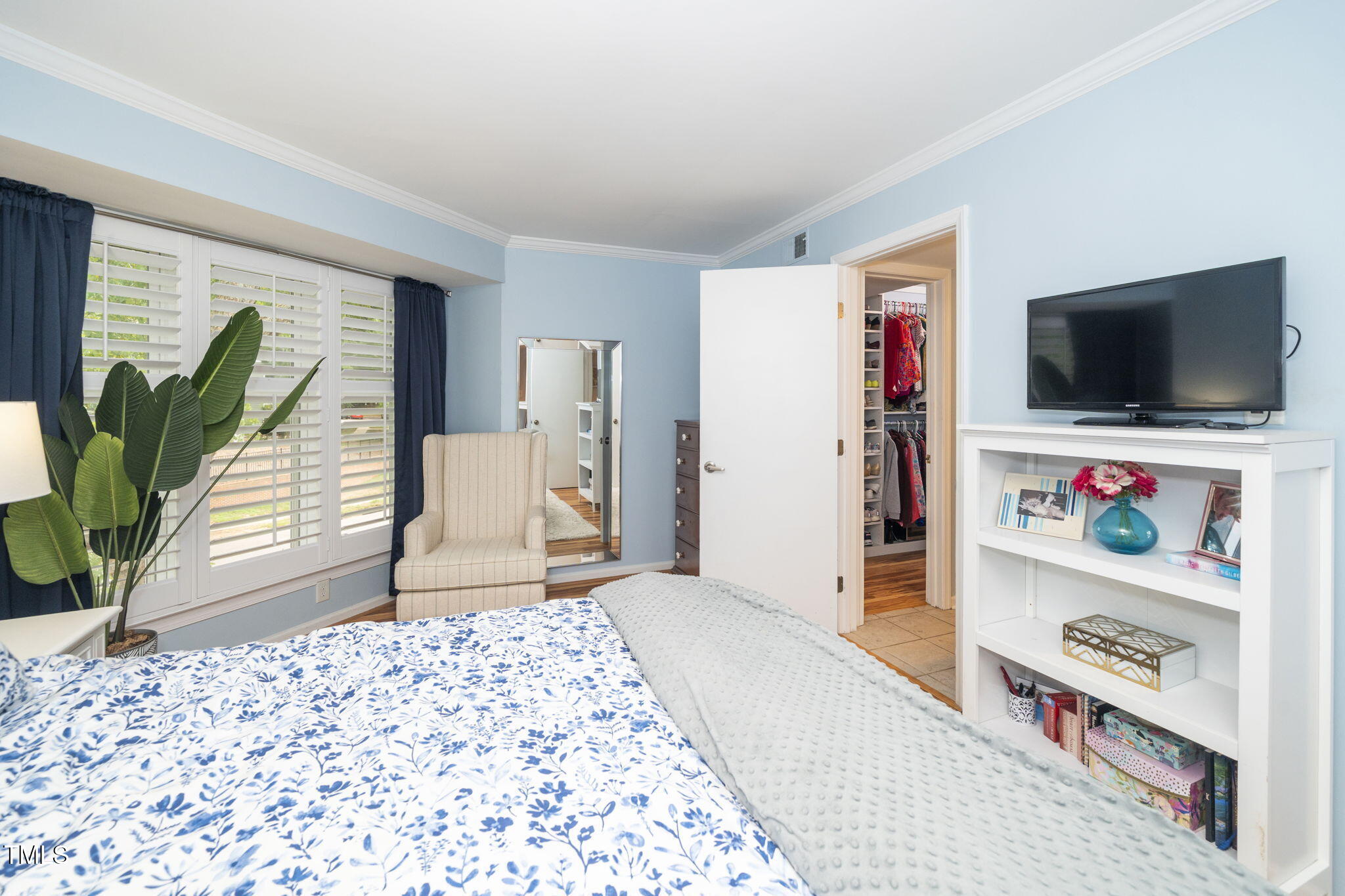 Raleigh, North Carolina 27605, United States, 2 Bedrooms Bedrooms, ,2 BathroomsBathrooms,Residential,Active,197332