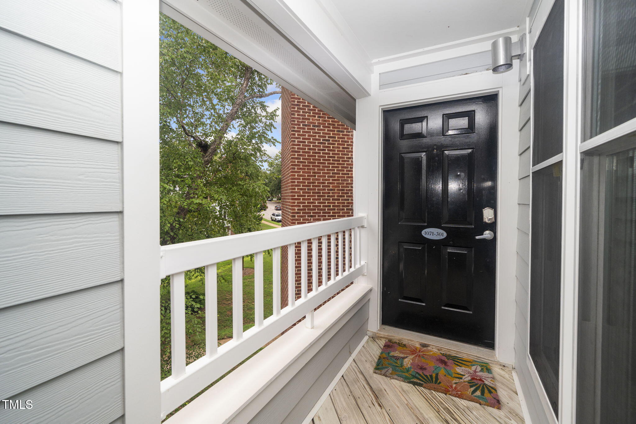 1071 Wirewood Drive 301