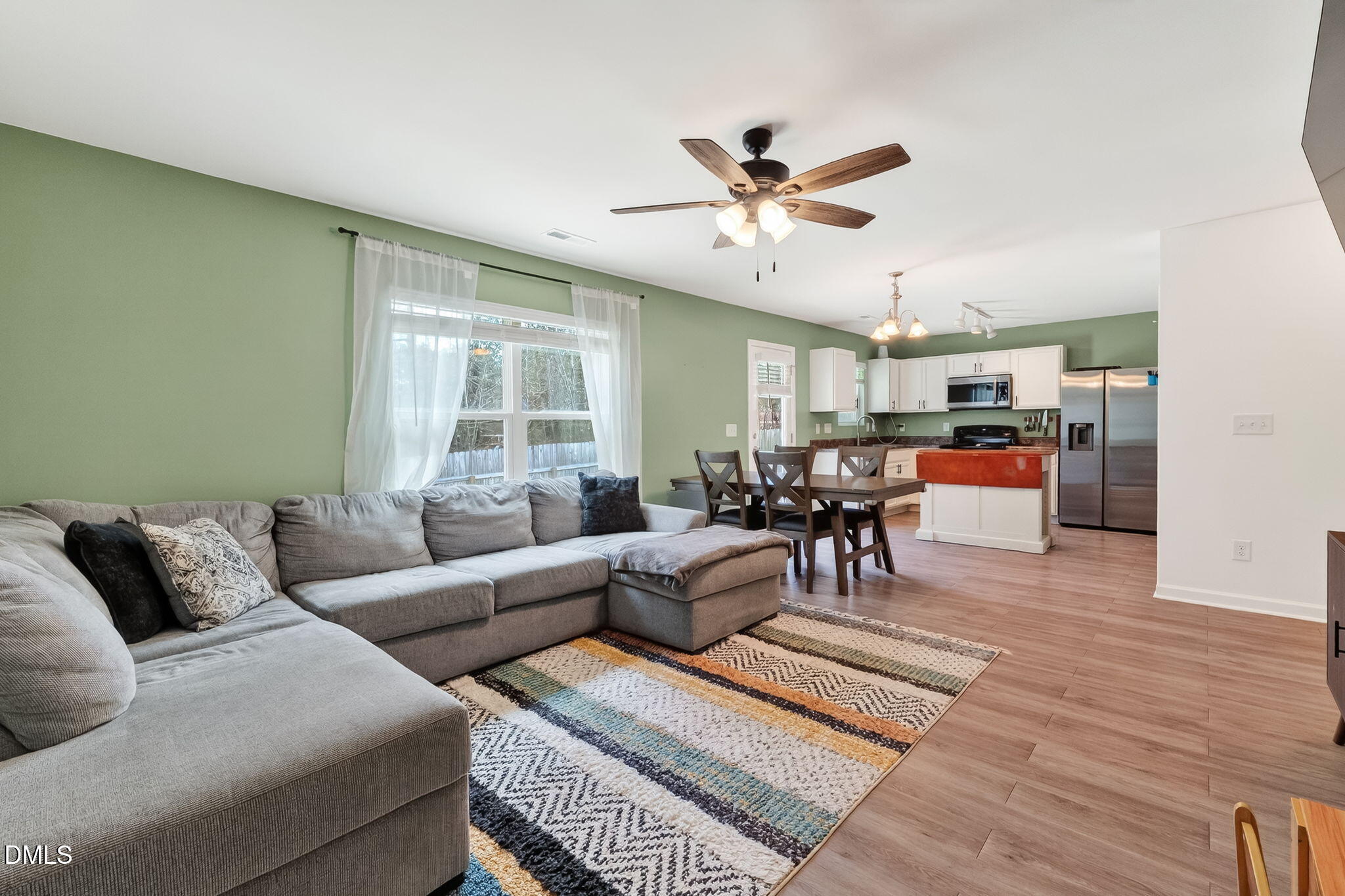 161 Emilies Crossing Way