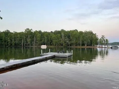 MLS: 10083626