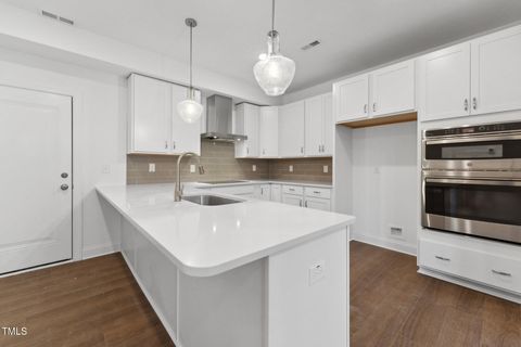 10535 Pleasant Branch Drive Unit 101 Raleigh NC 27614