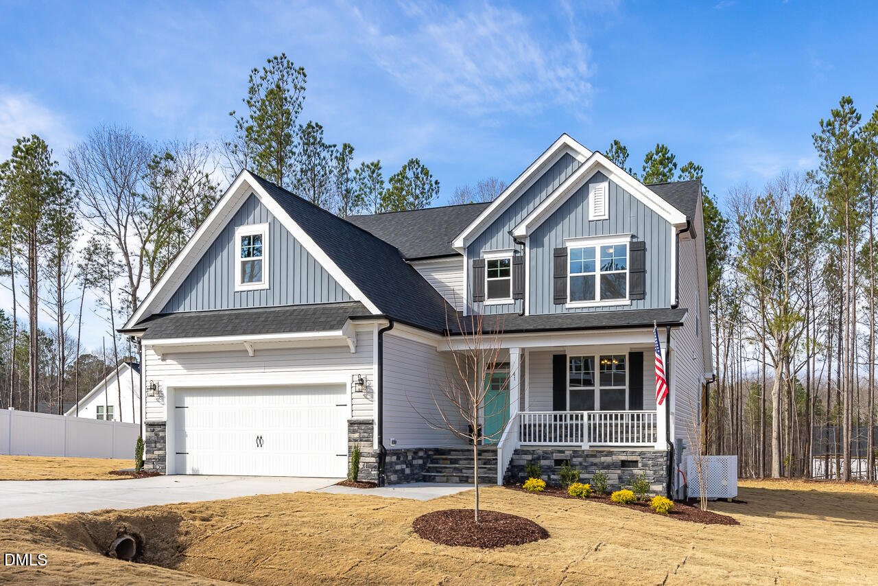 516 Crescent Wood Trail