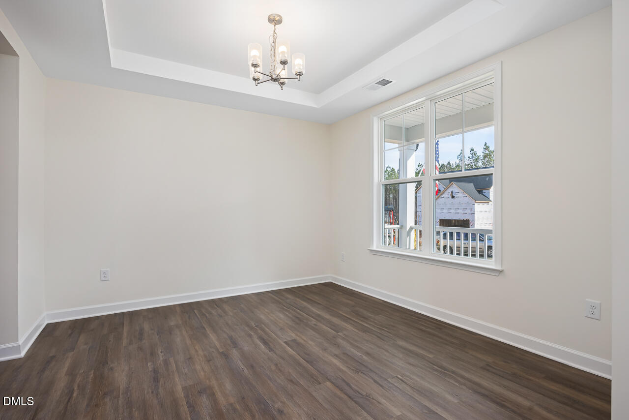 516 Crescent Wood Trail