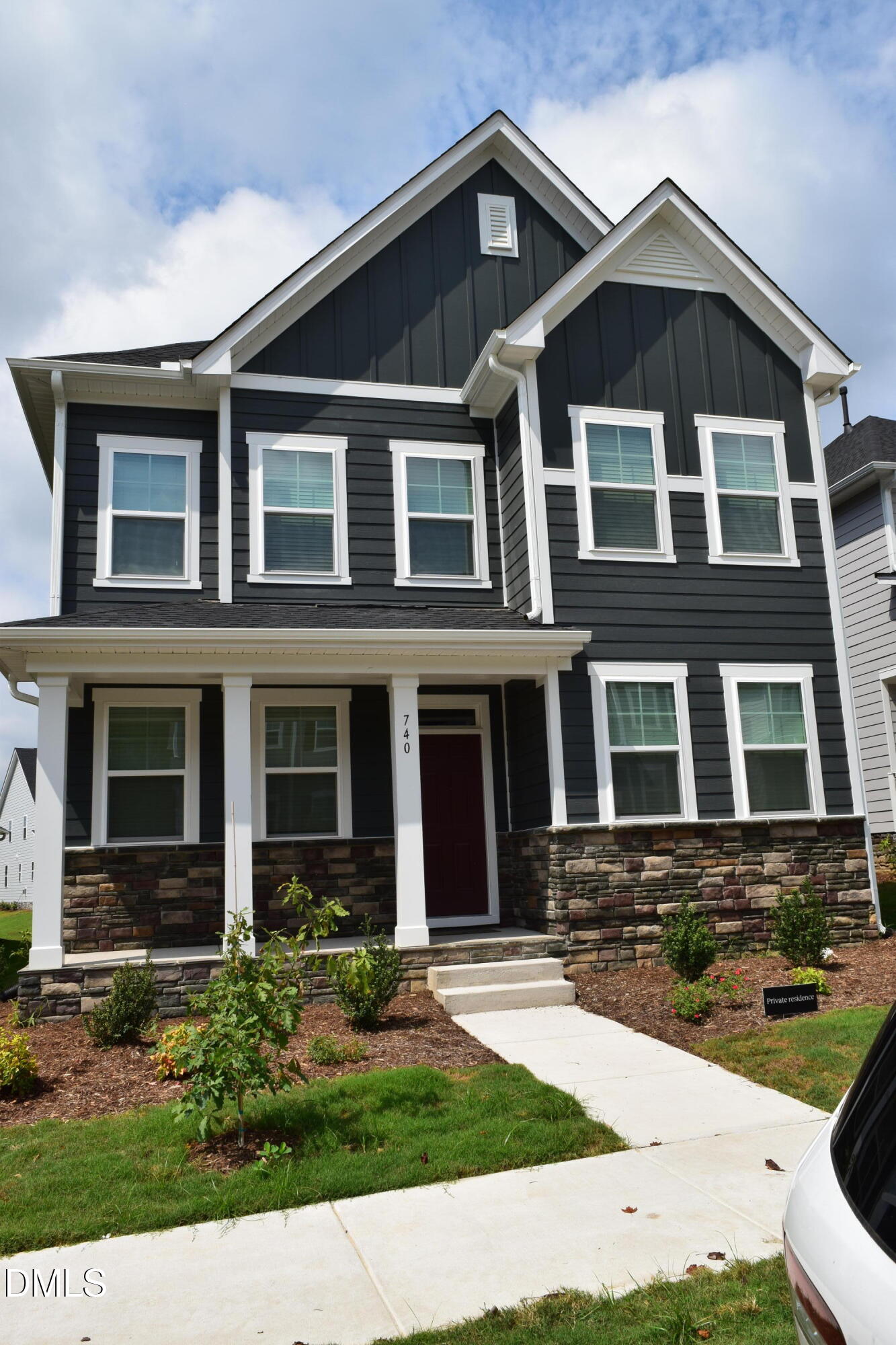 740 Longleaf Grove Lane