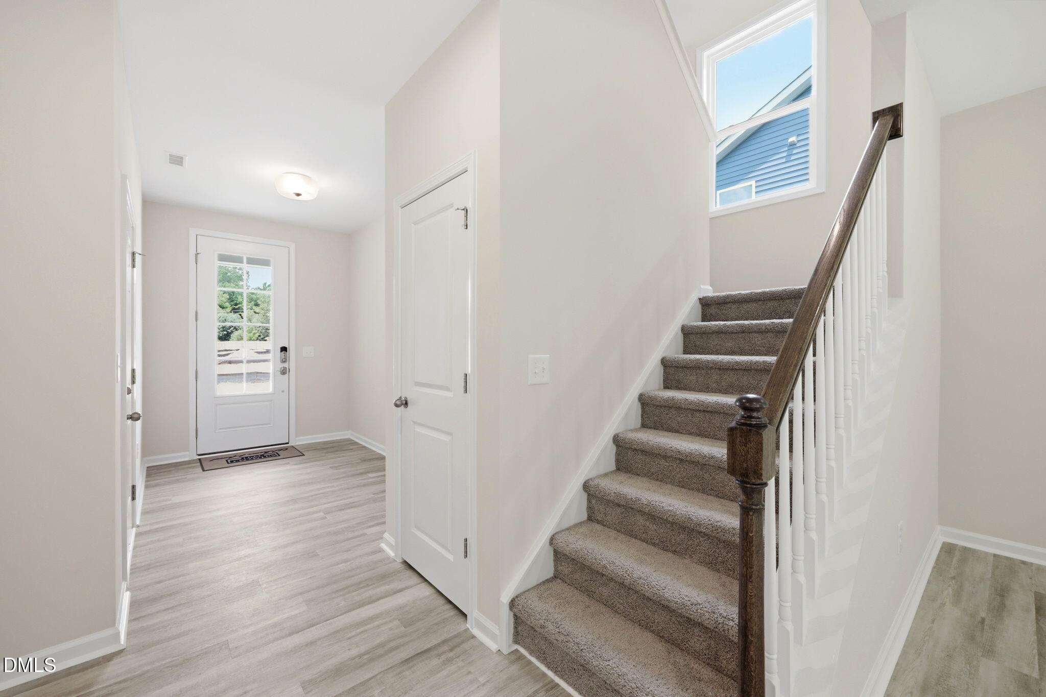 135 Railcar Way