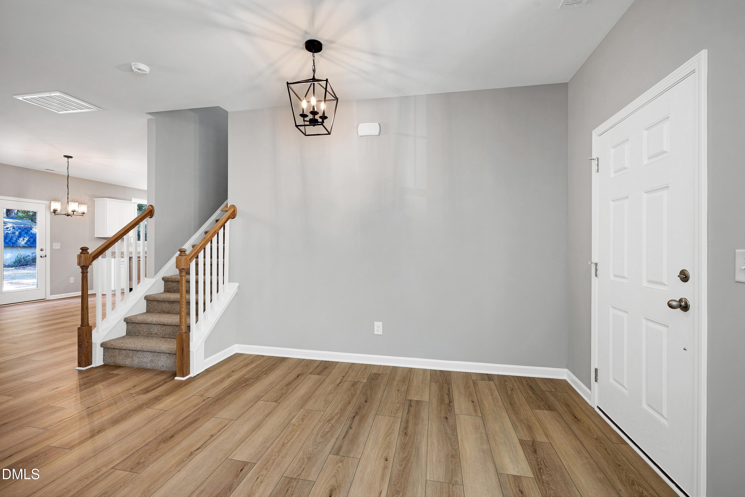 12760 W Hanes Avenue