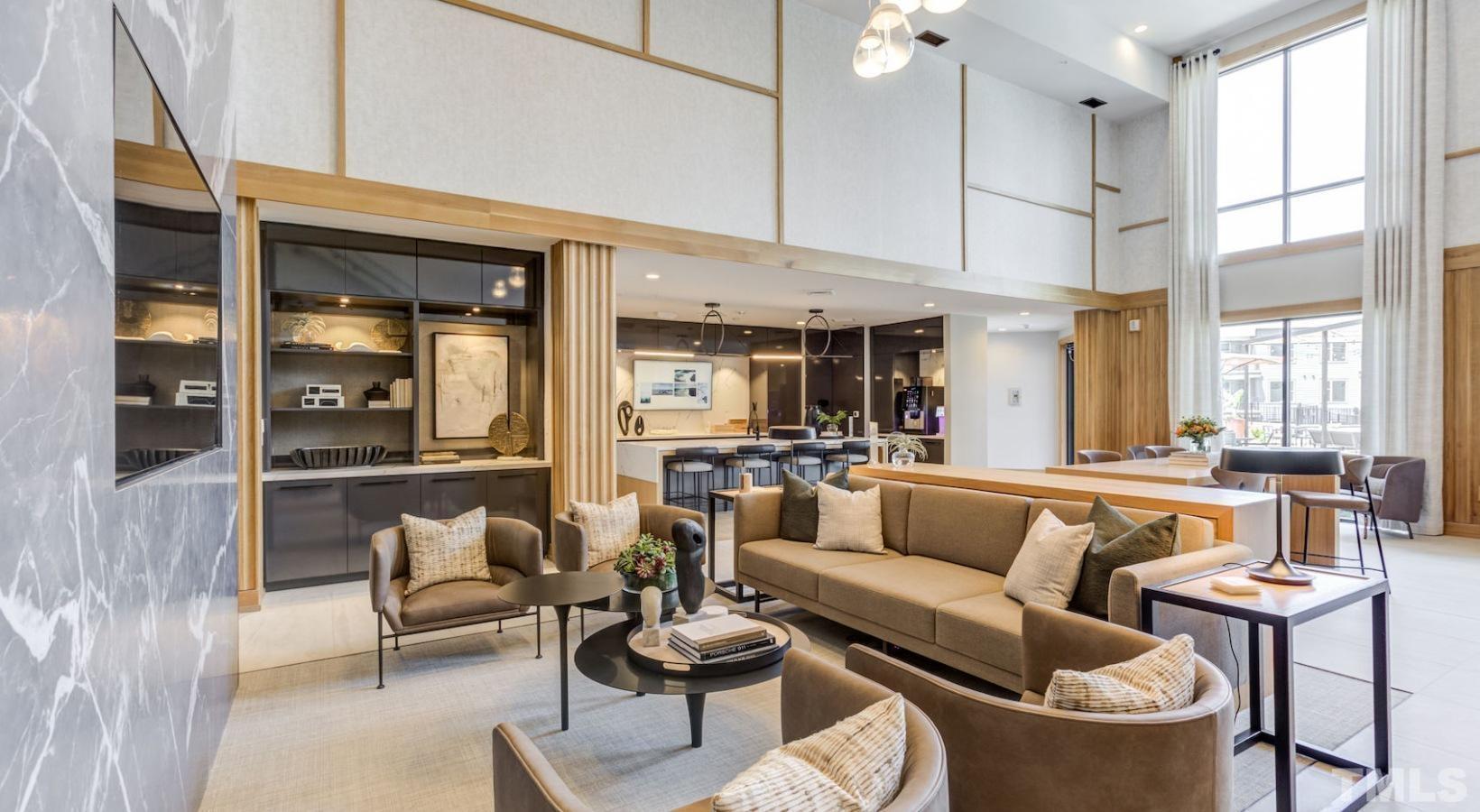 Raleigh, North Carolina 27608, United States, 2 Bedrooms Bedrooms, ,2 BathroomsBathrooms,Residential,Active,44344