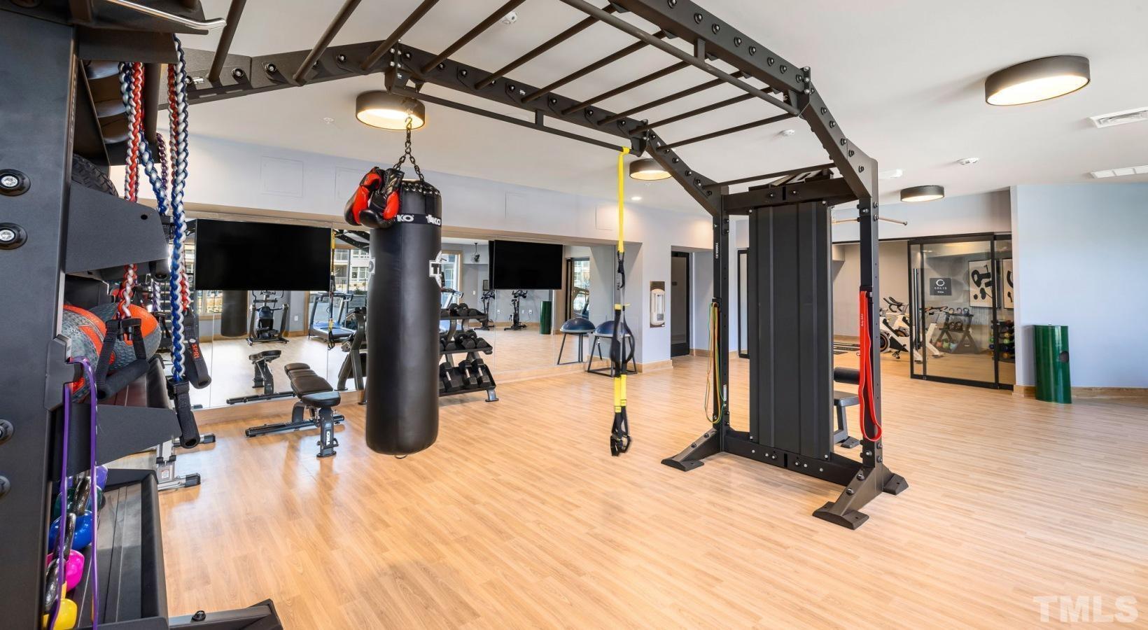 Raleigh, North Carolina 27608, United States, 2 Bedrooms Bedrooms, ,2 BathroomsBathrooms,Residential,Active,44344