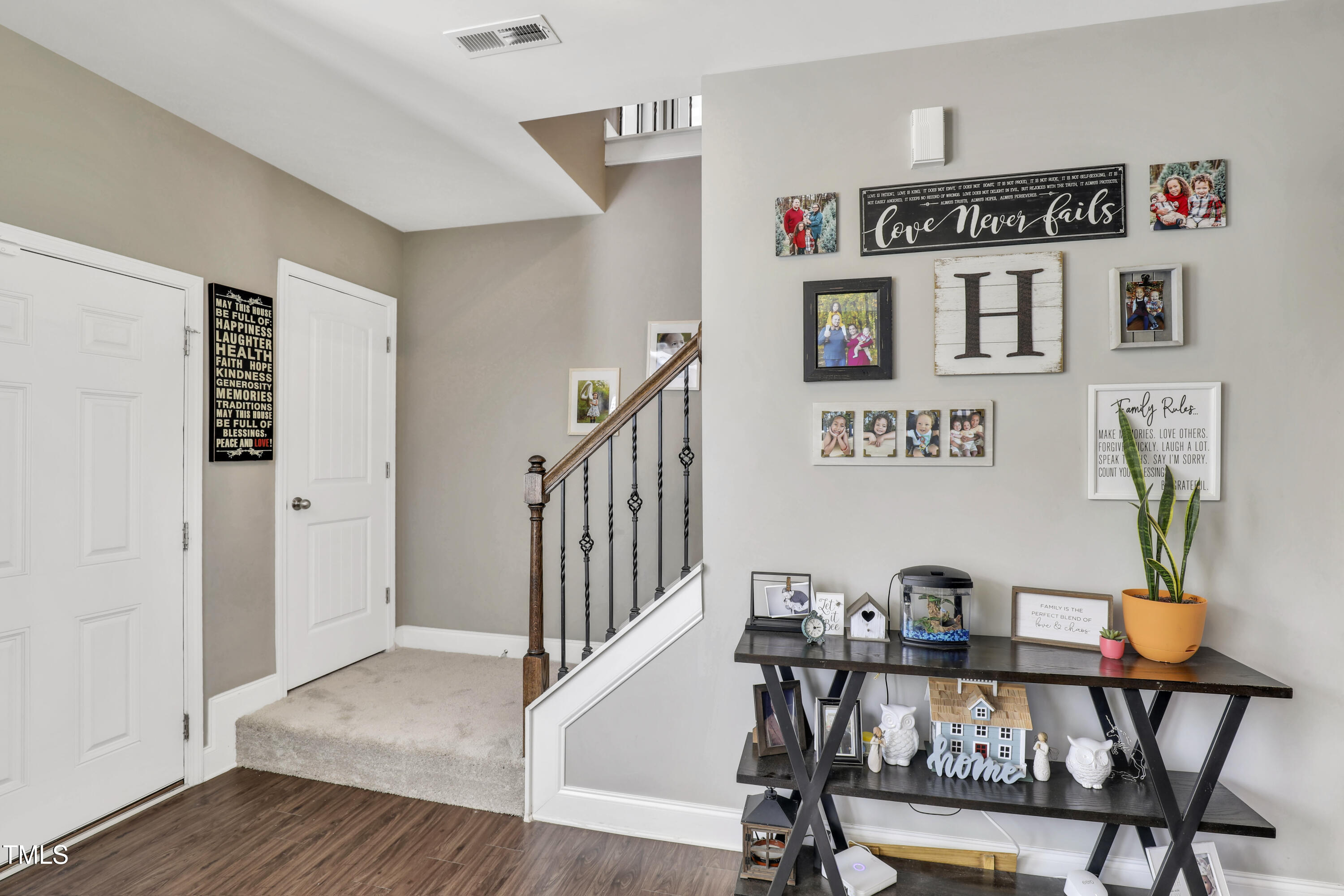 1016 Leatherstone Lane