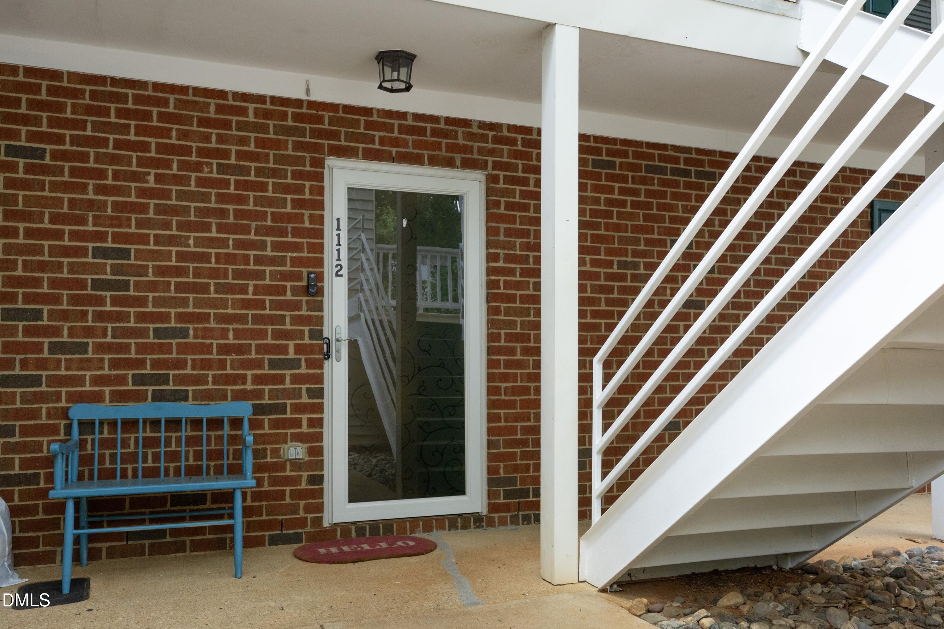 1112 Renshaw Court