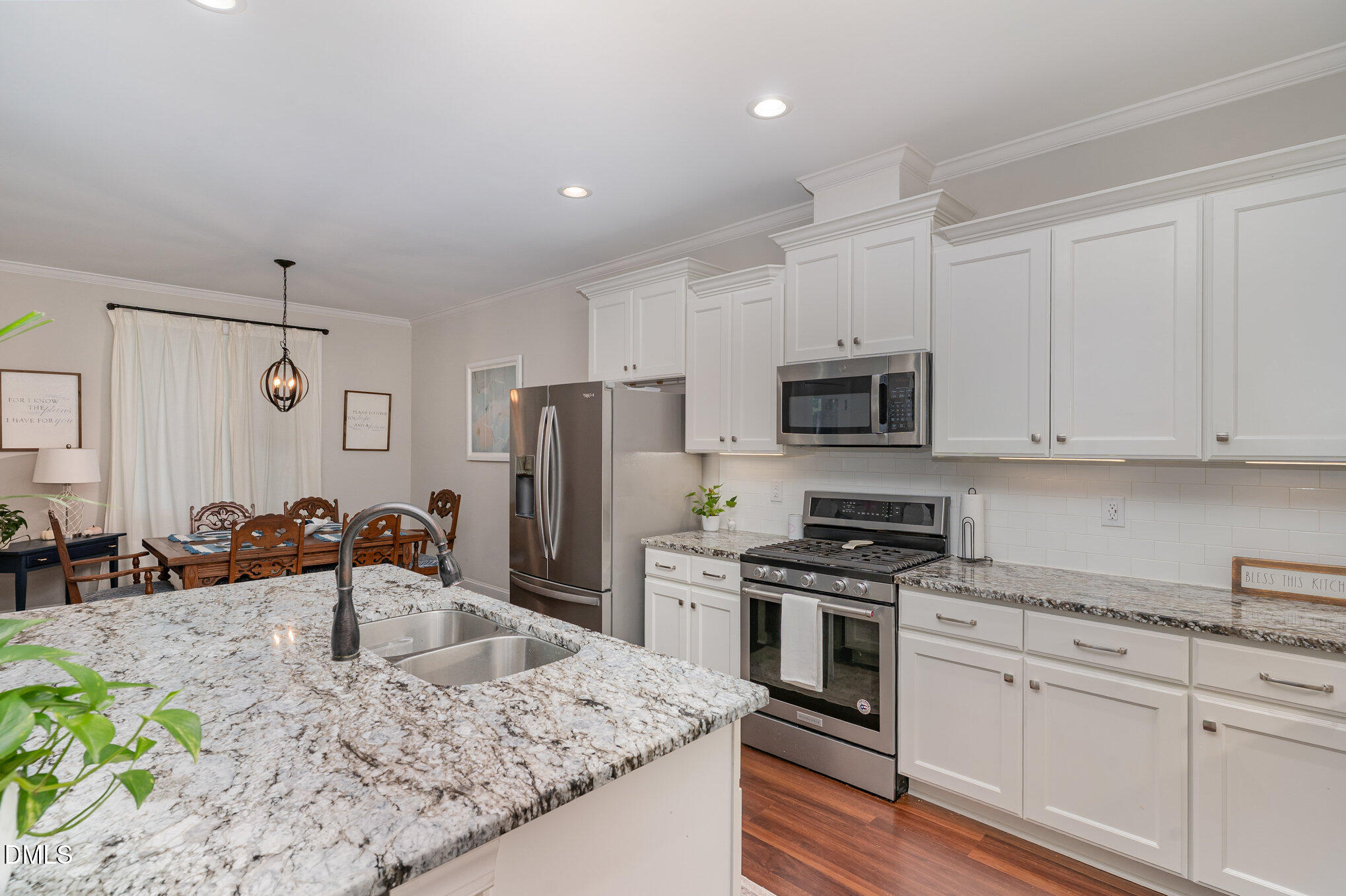 220 Kingfisher Way