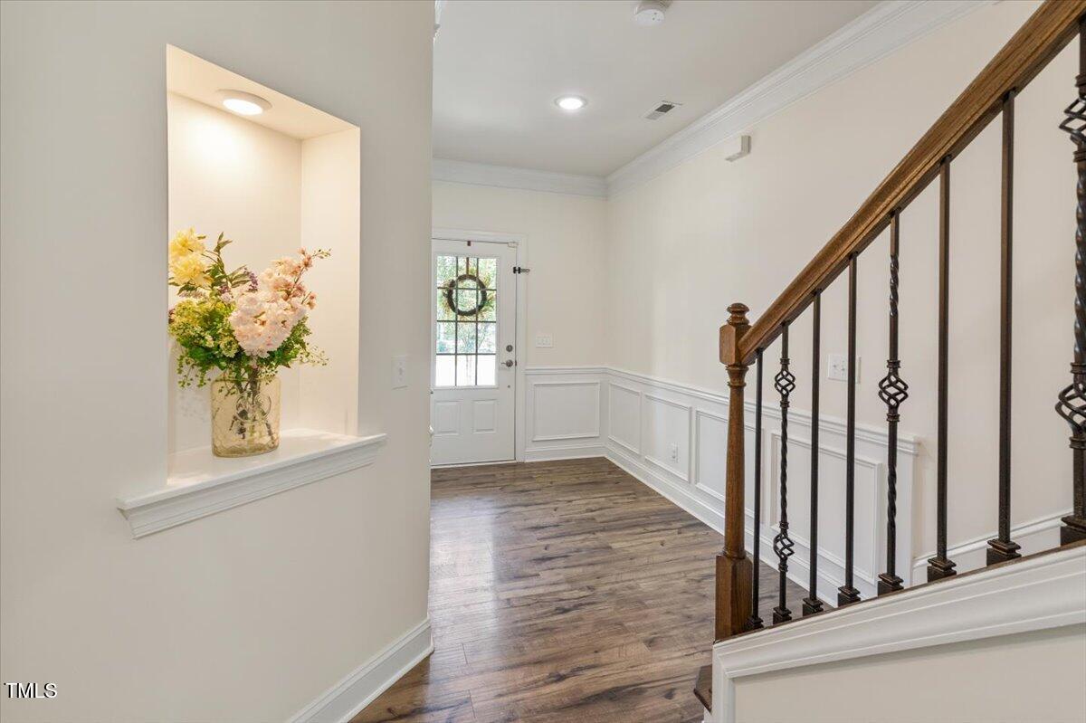 1886 Blue Jay Point