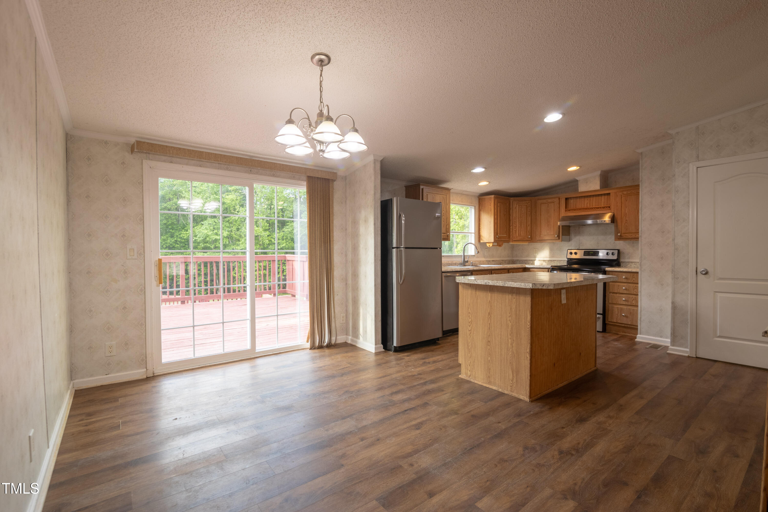 404 Fox Ridge Road