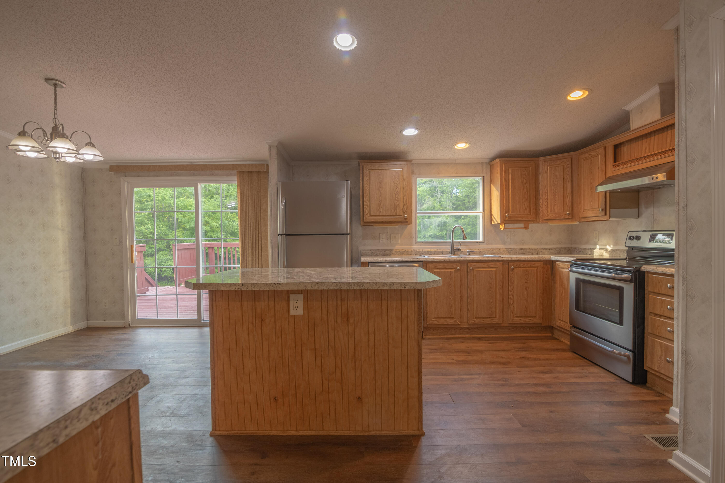 404 Fox Ridge Road